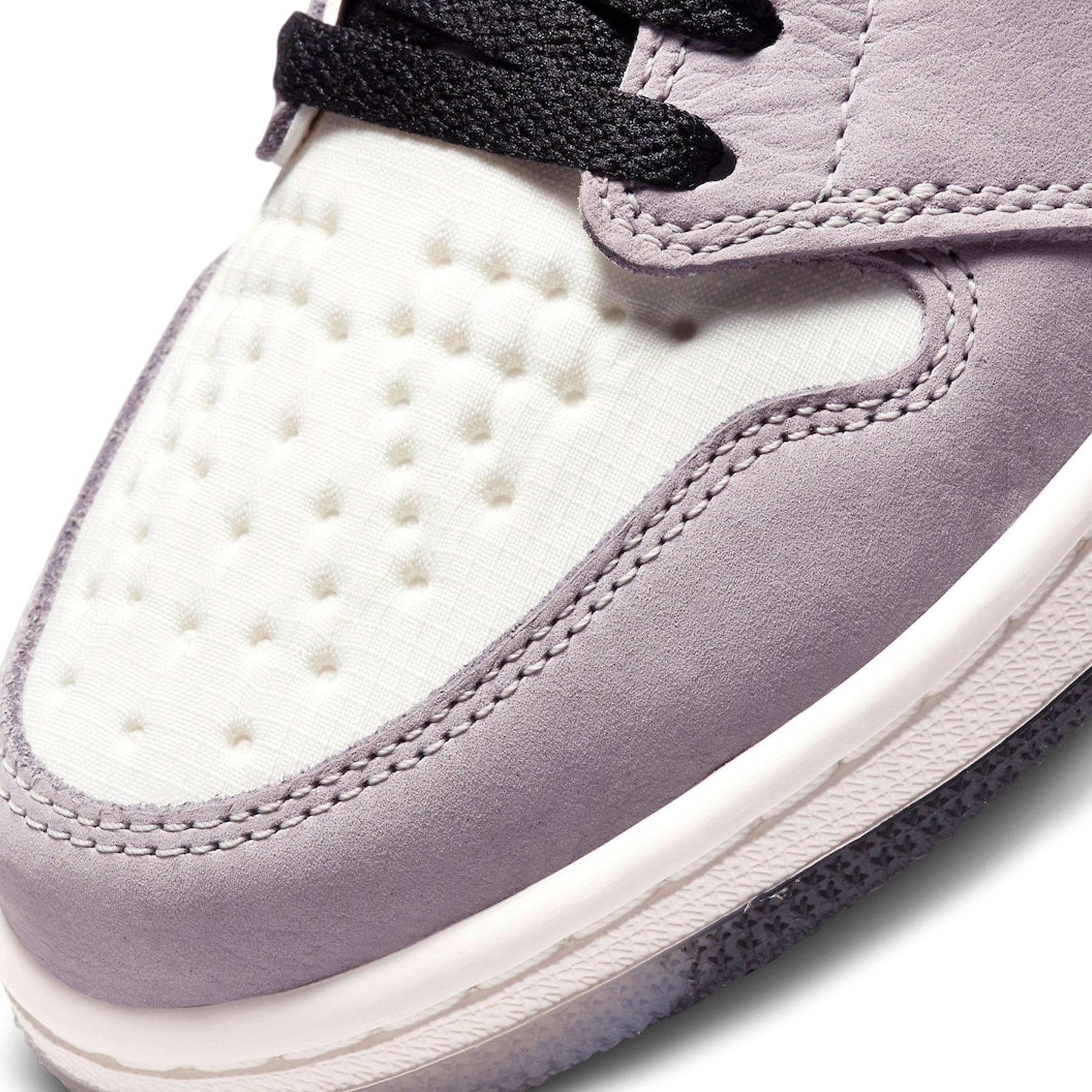 Air Jordan 1 High Element Gore-Tex ‚Light Bone‘