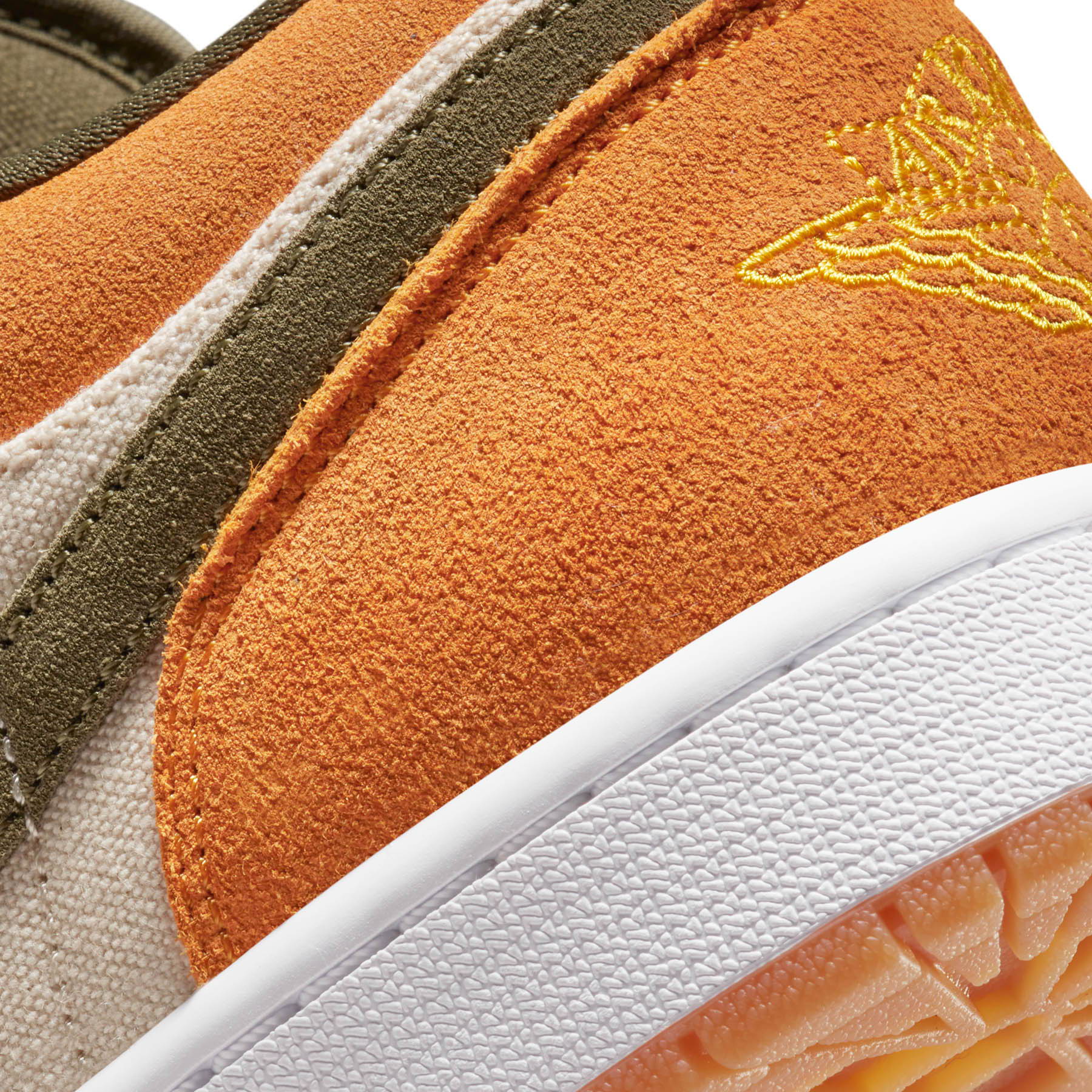 Air Jordan 1 Low SE ‘Ceramic’