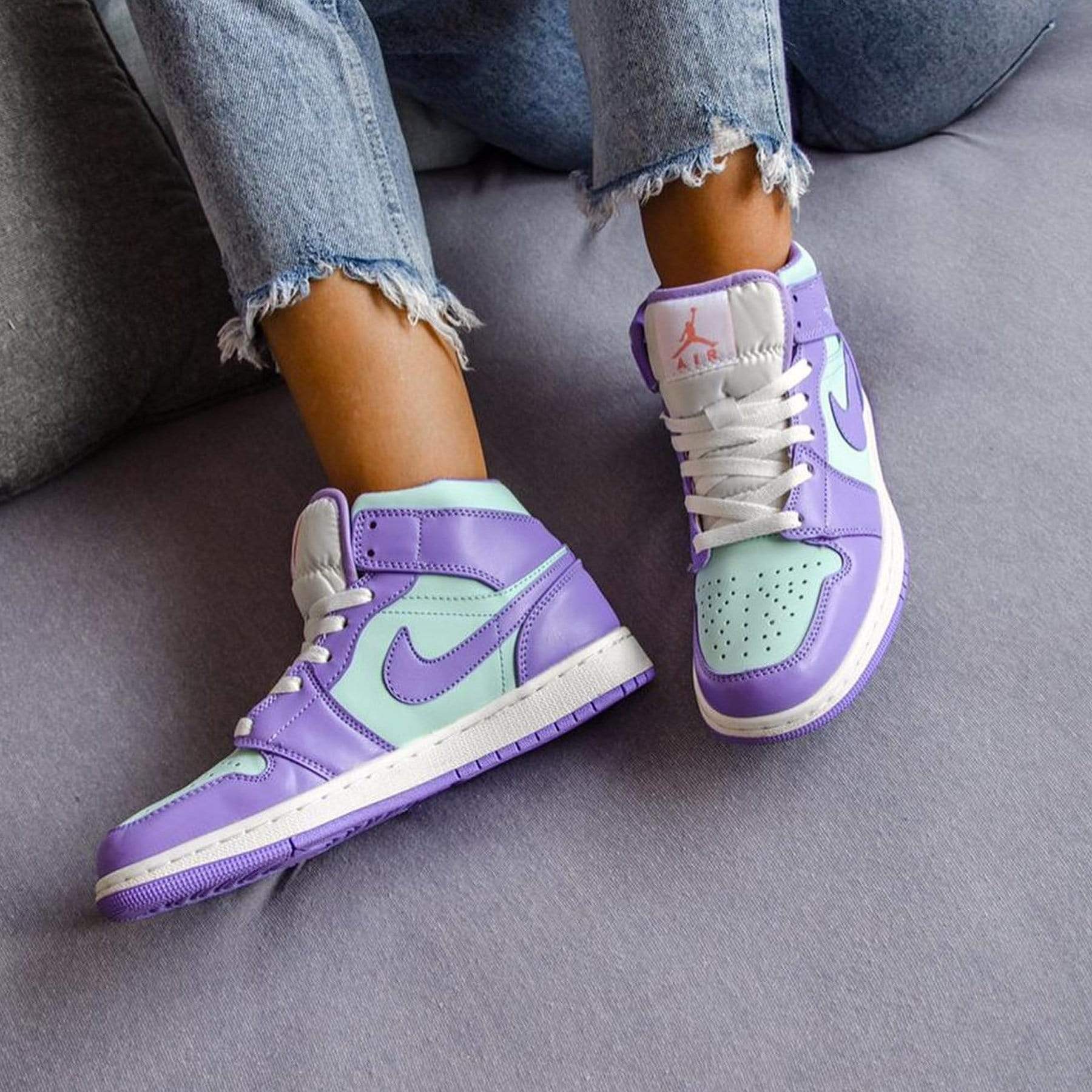 Air Jordan 1 Mid ‘Purple Aqua’