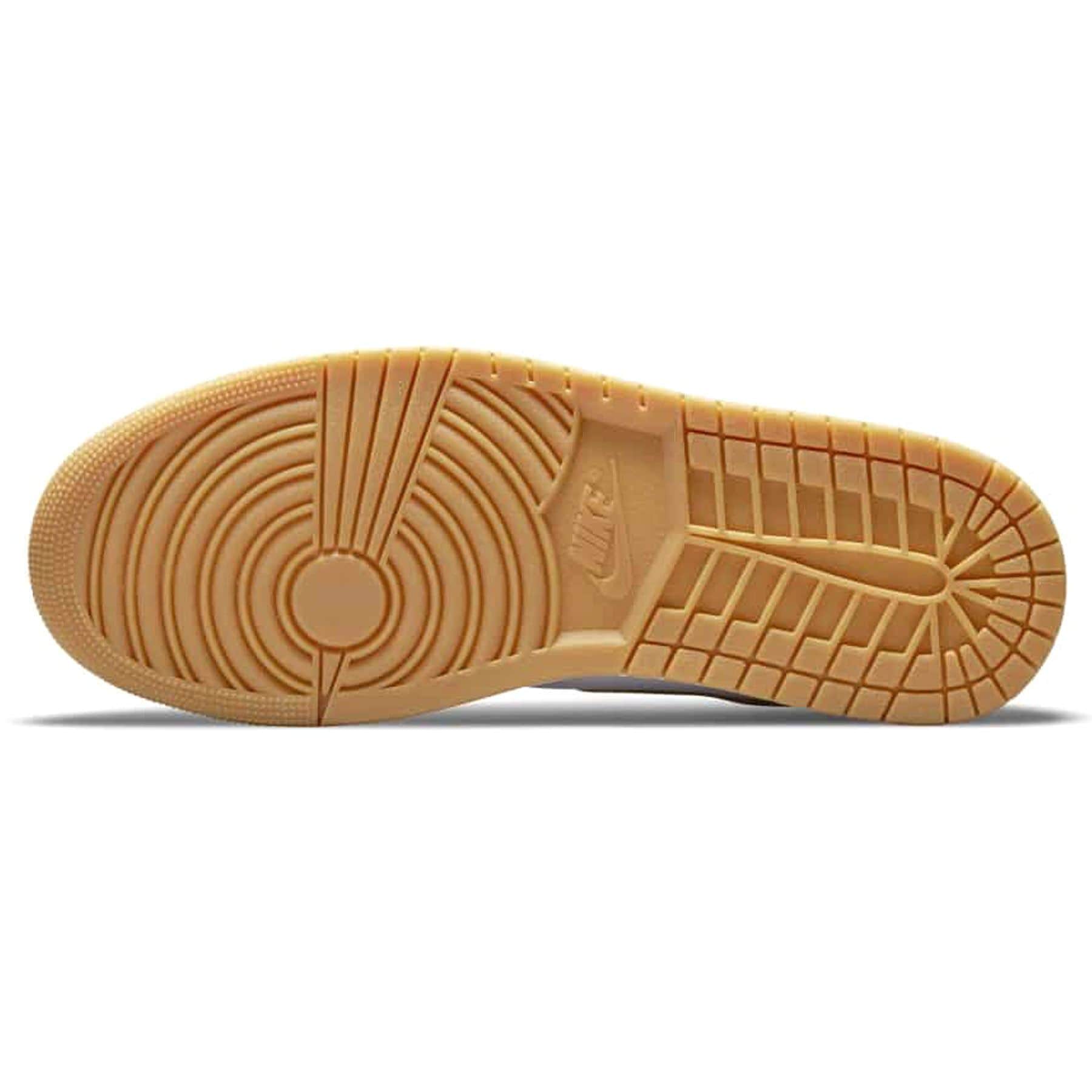 Air Jordan 1 Mid ‘Tan Gum’