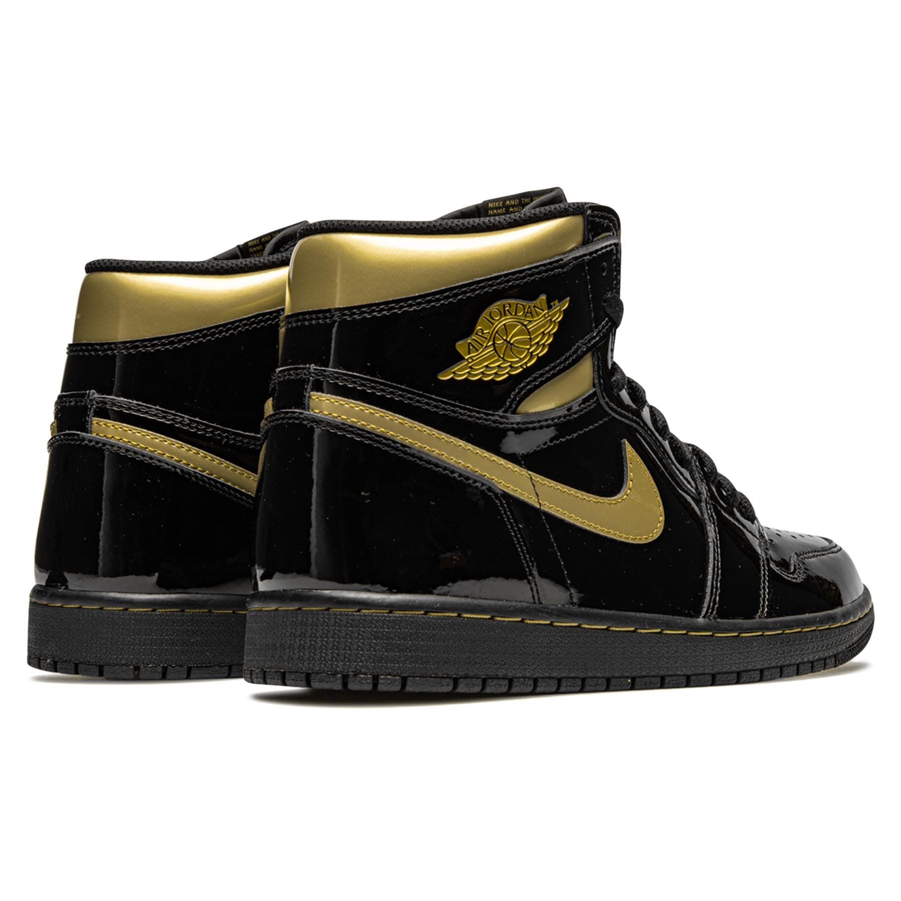 Air Jordan 1 Retro High OG ‘Black Metallic Gold’