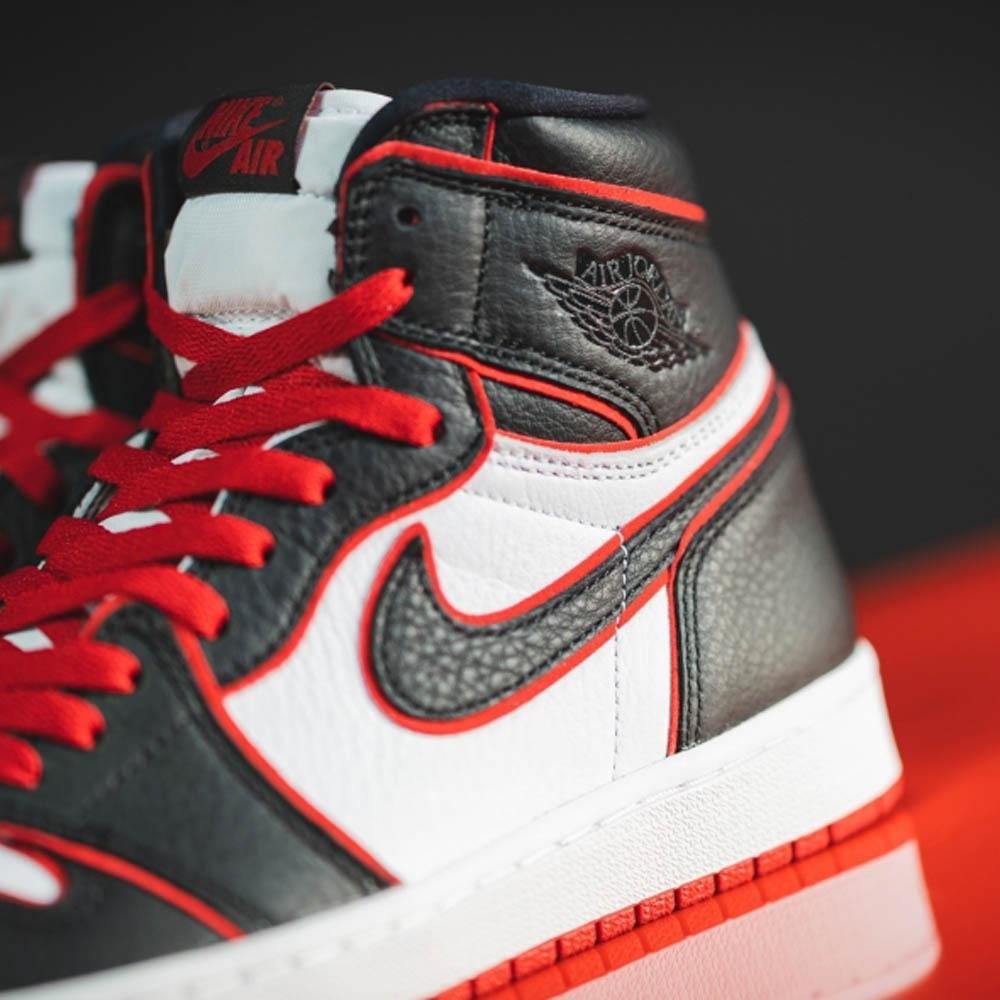 Air Jordan 1 Retro High OG GS ‘Bloodline’
