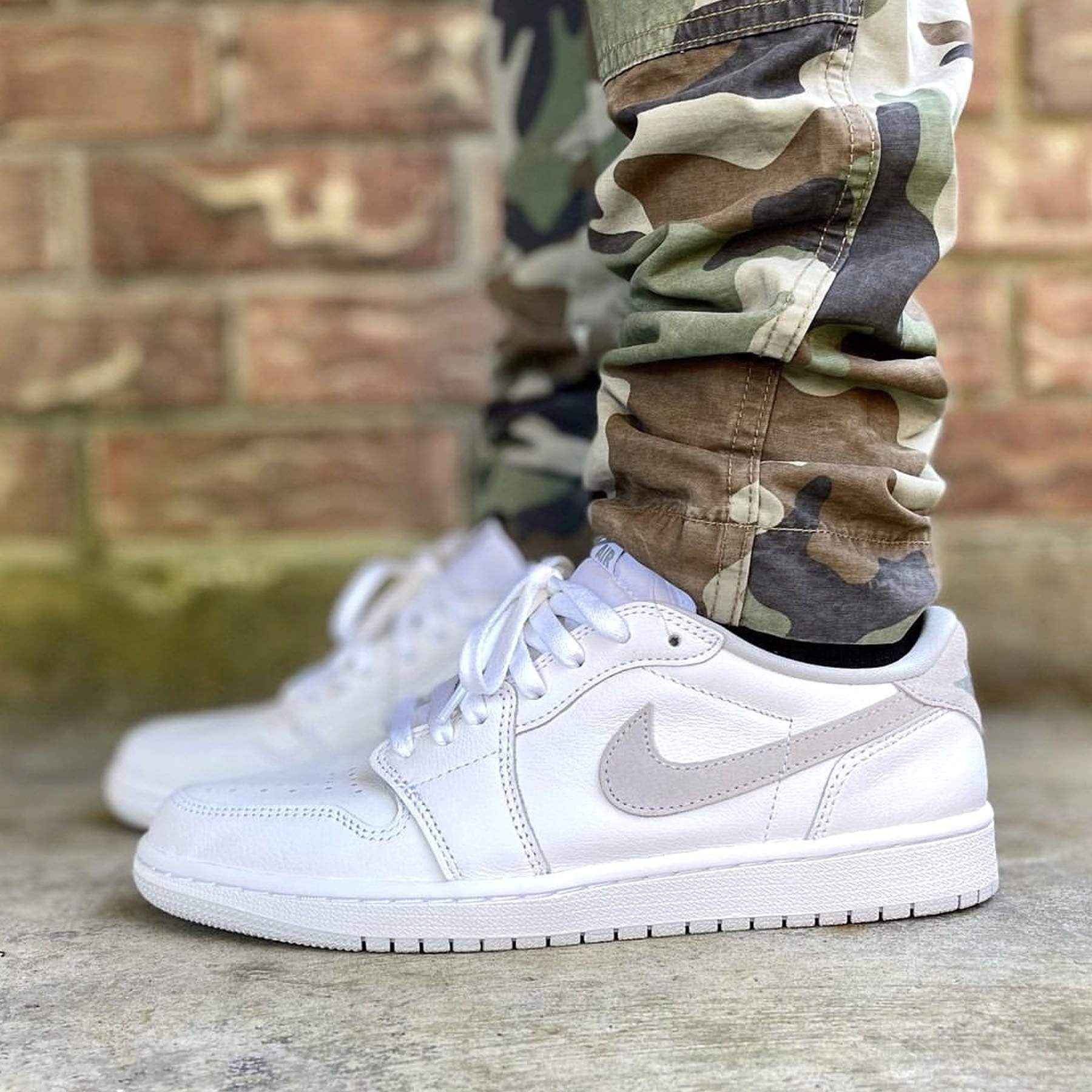 Air Jordan 1 Retro Low OG ‘Neutral Grey’ 2021