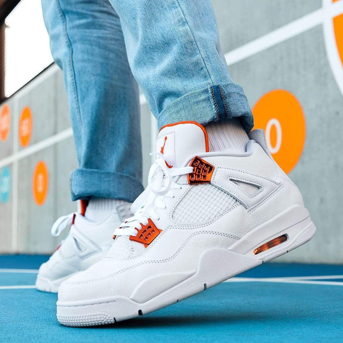 Air Jordan 4 Retro ‘Orange Metallic’