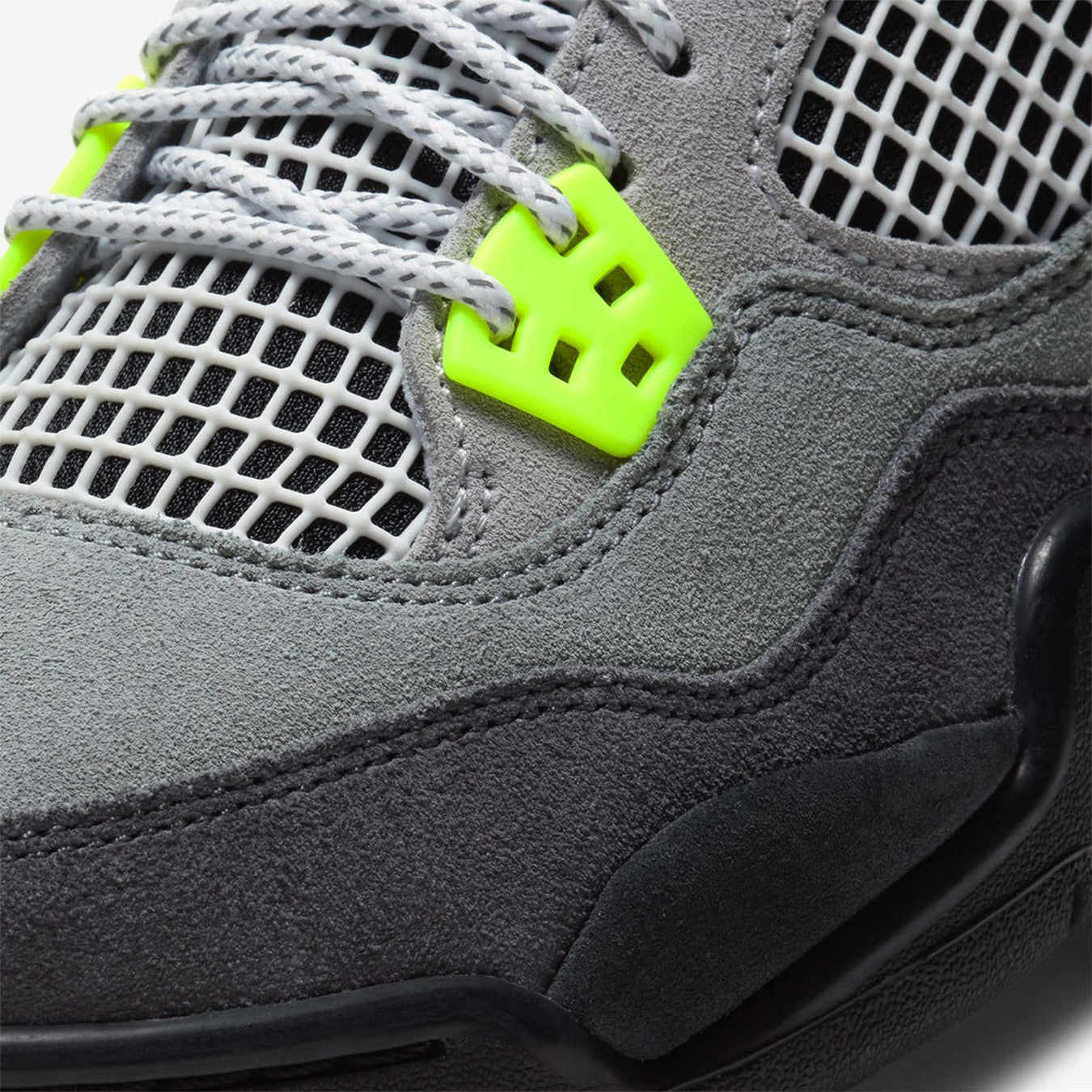 Air Jordan 4 Retro SE GS ‘Neon 95’