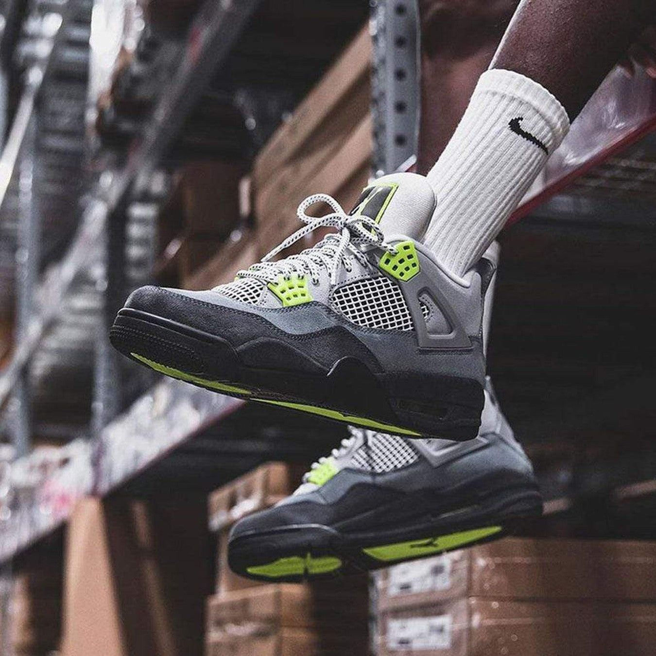 Air Jordan 4 Retro SE ‘Neon 95’