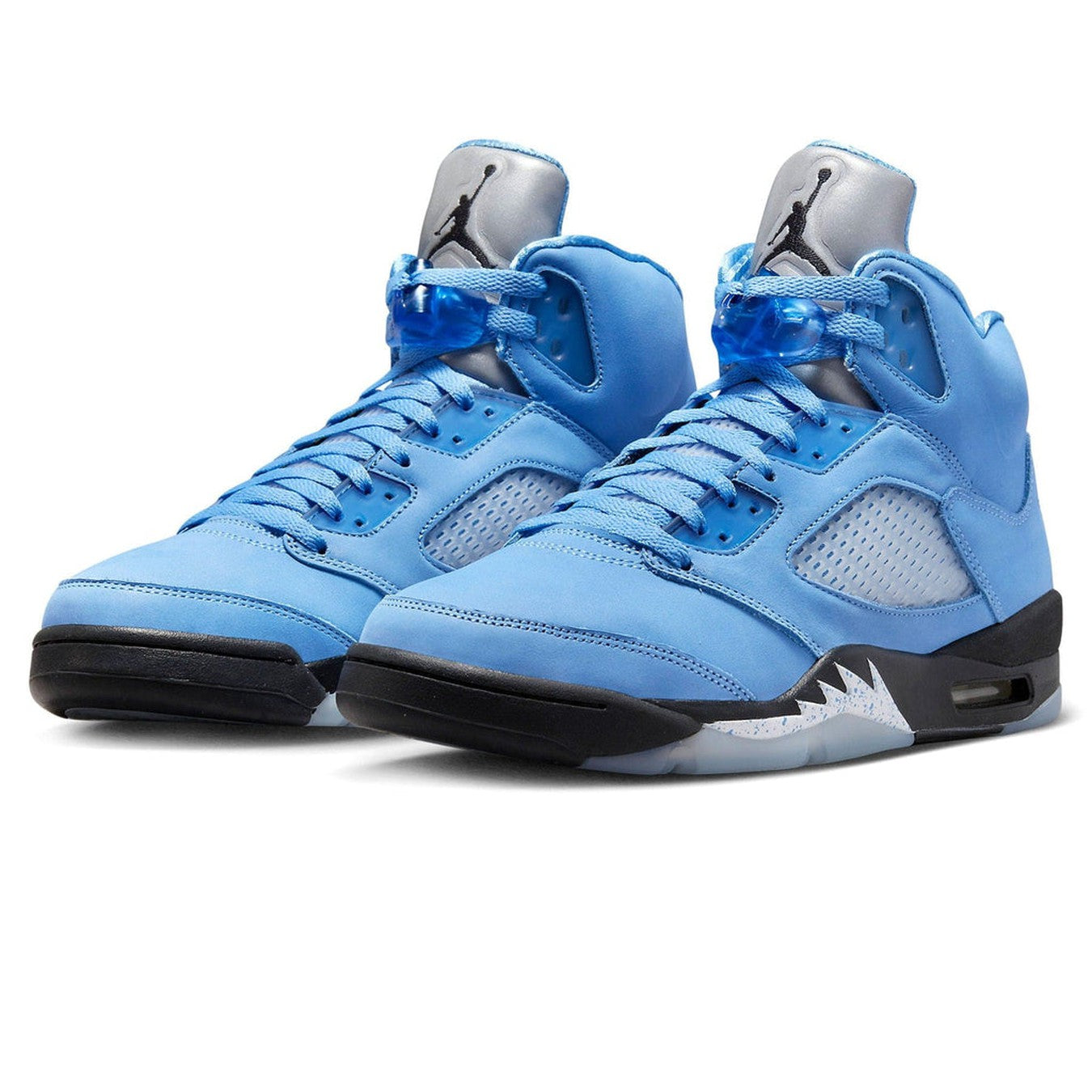 Air Jordan 5 Retro ‘UNC’