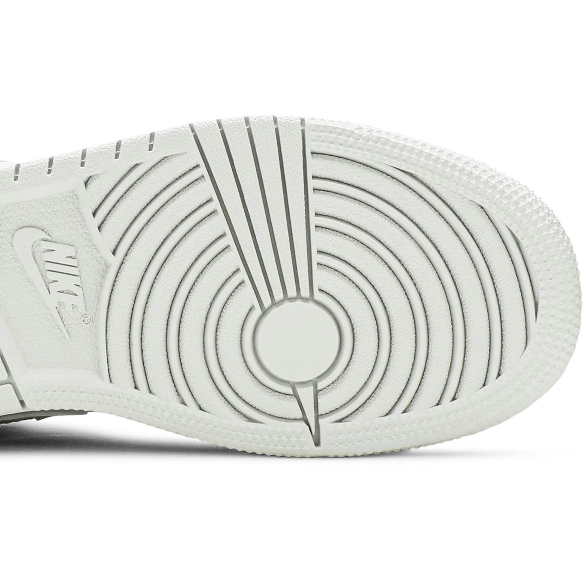 (GS) Air Jordan 1 Mid SE ‚Swoosh Logo – Grey Camo‘ DD3235-100