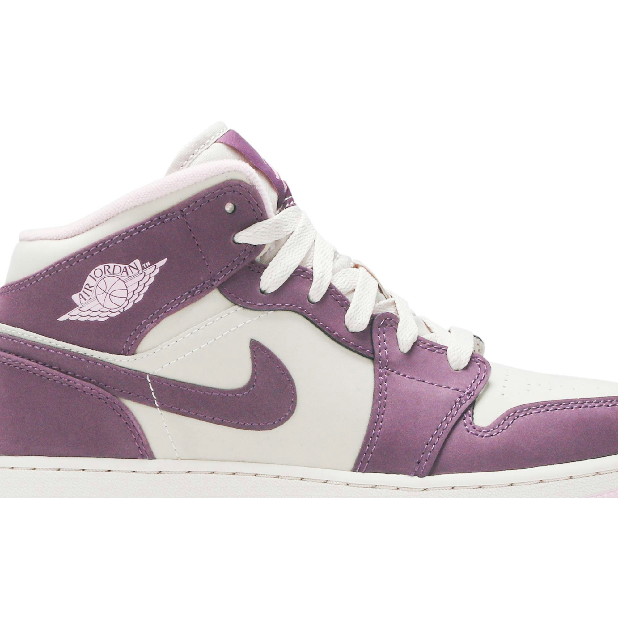 (GS) Air Jordan 1 Retro Mid ‚Pro Purple‘ 555112-500