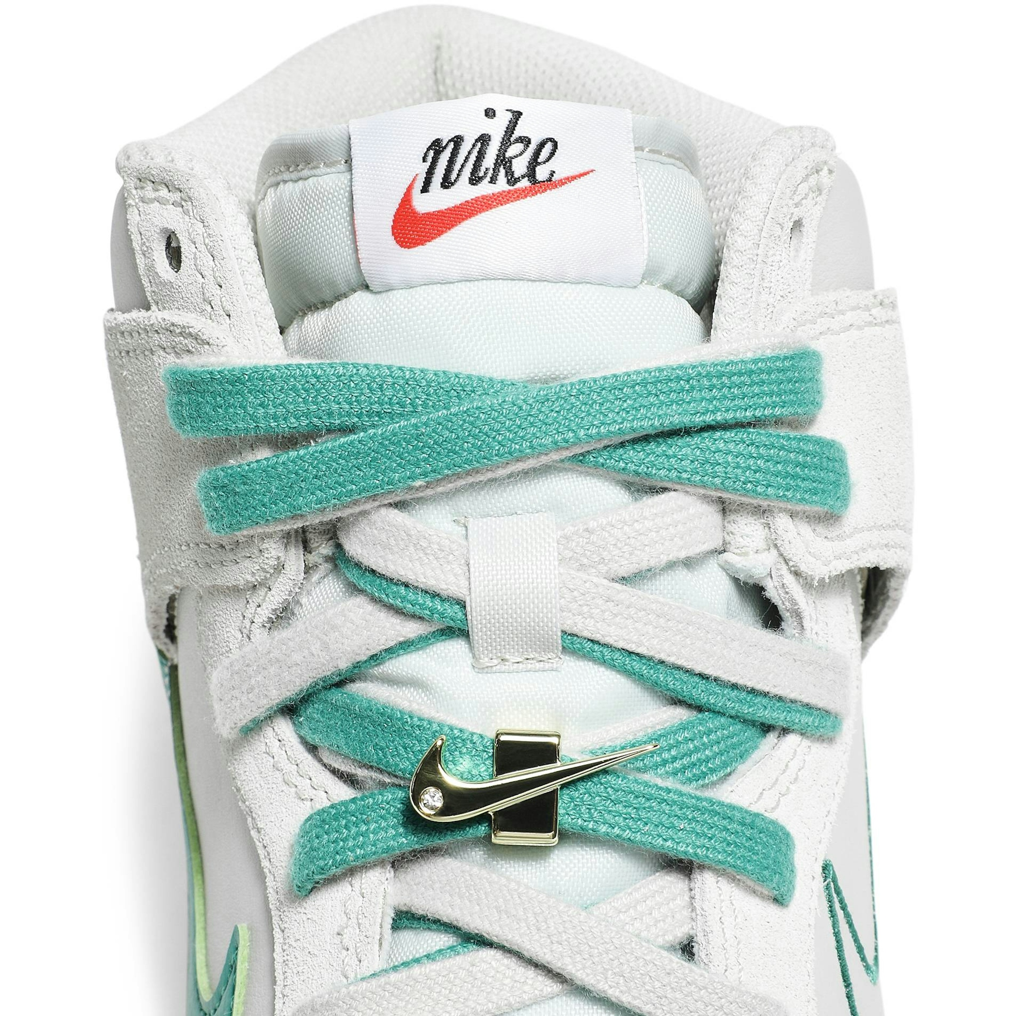 (GS) Nike Dunk High SE First Use Pack – Green Noise DD0733-001 IGFul