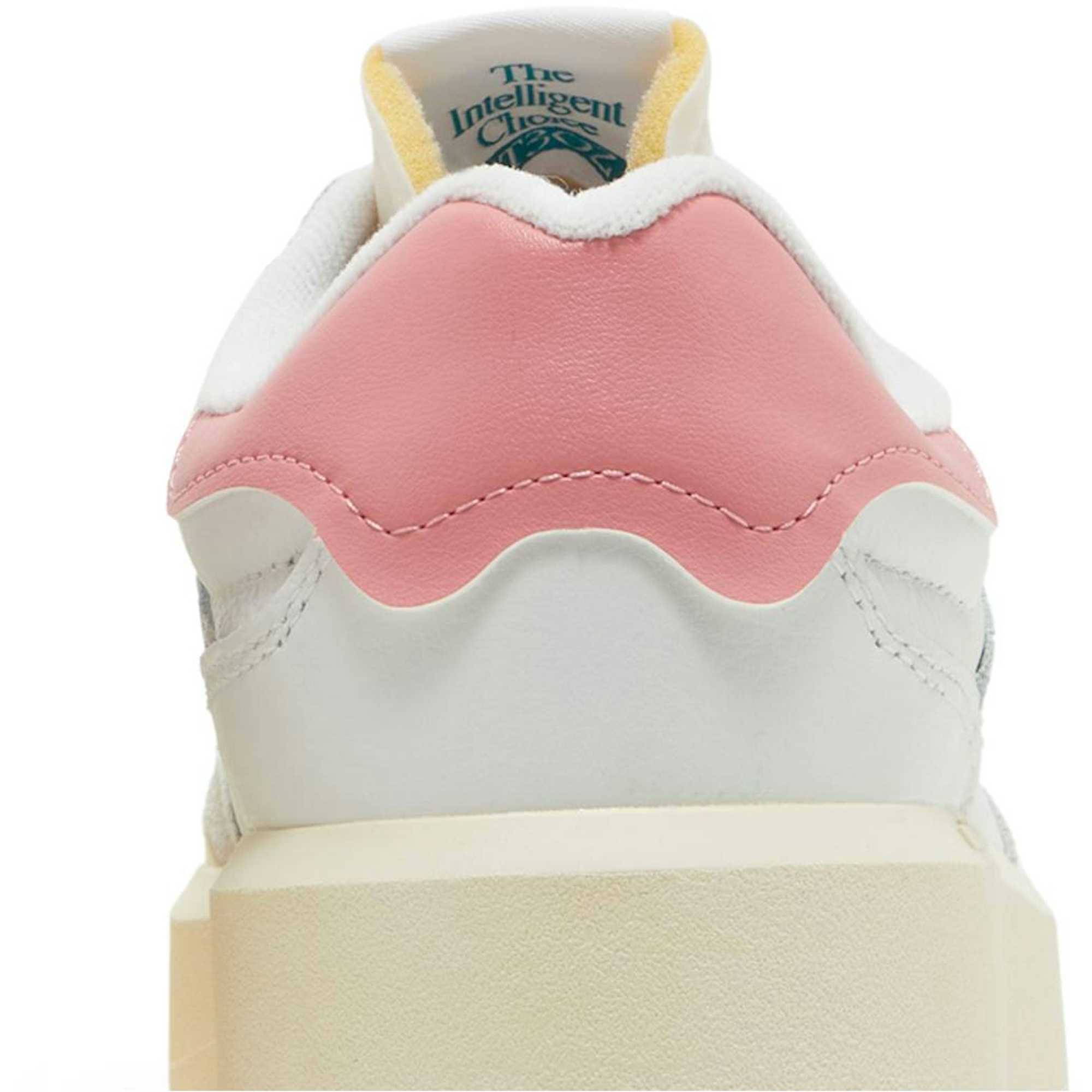 New Balance 302 ‚White Natural Pink‘ CT302OC
