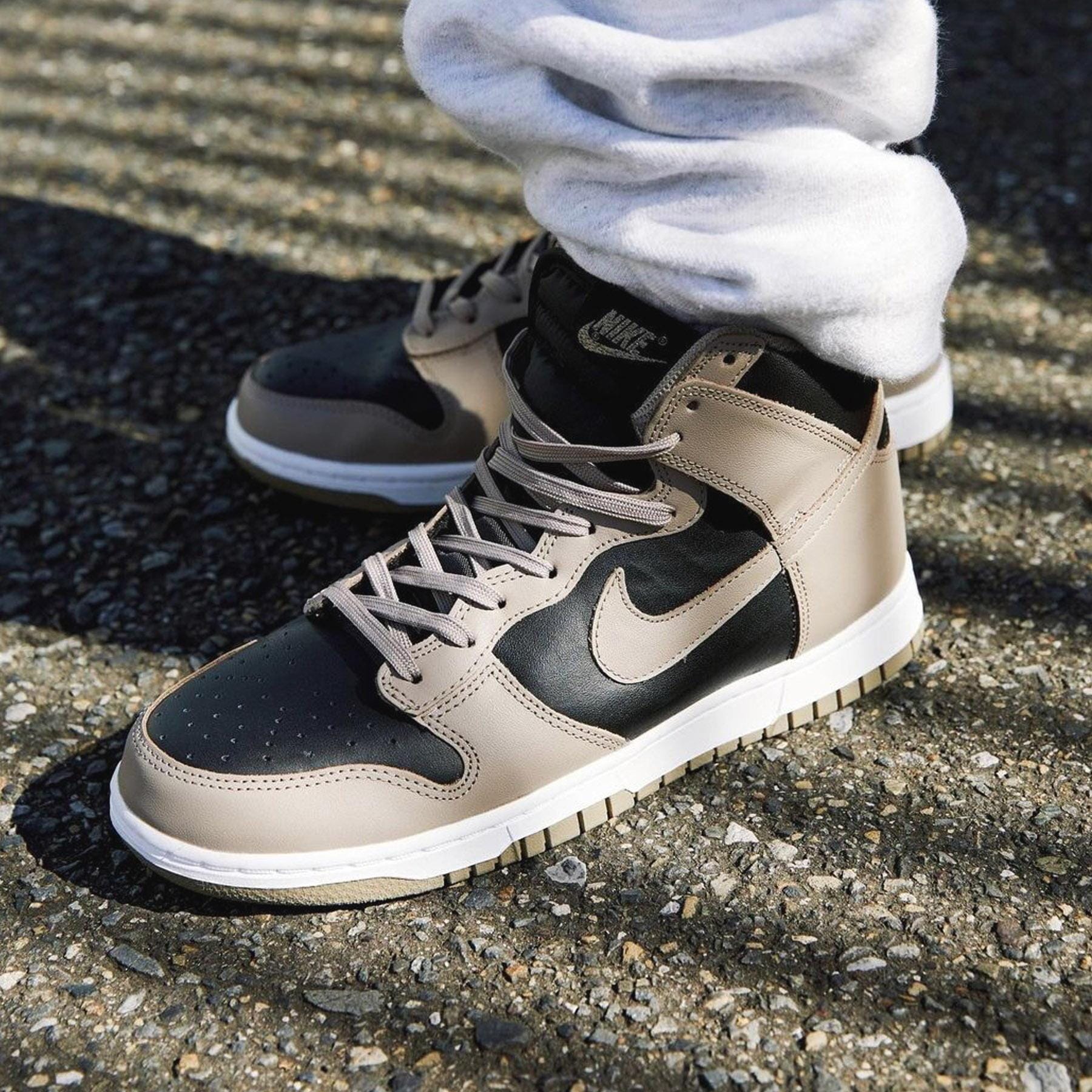 Nike Dunk High Wmns ‘Moon Fossil’