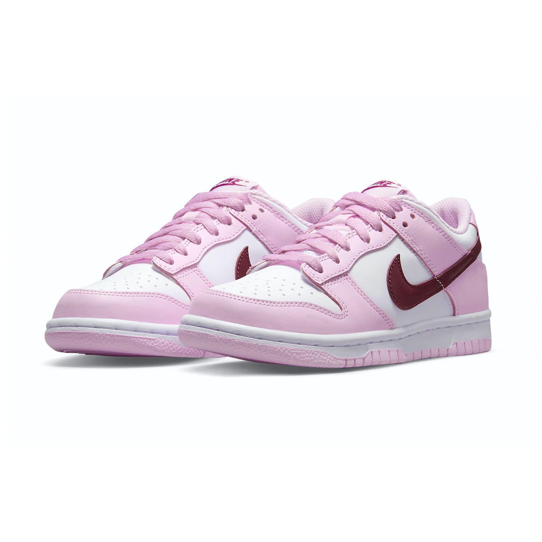 Nike Dunk Low GS Valentine’s Day
