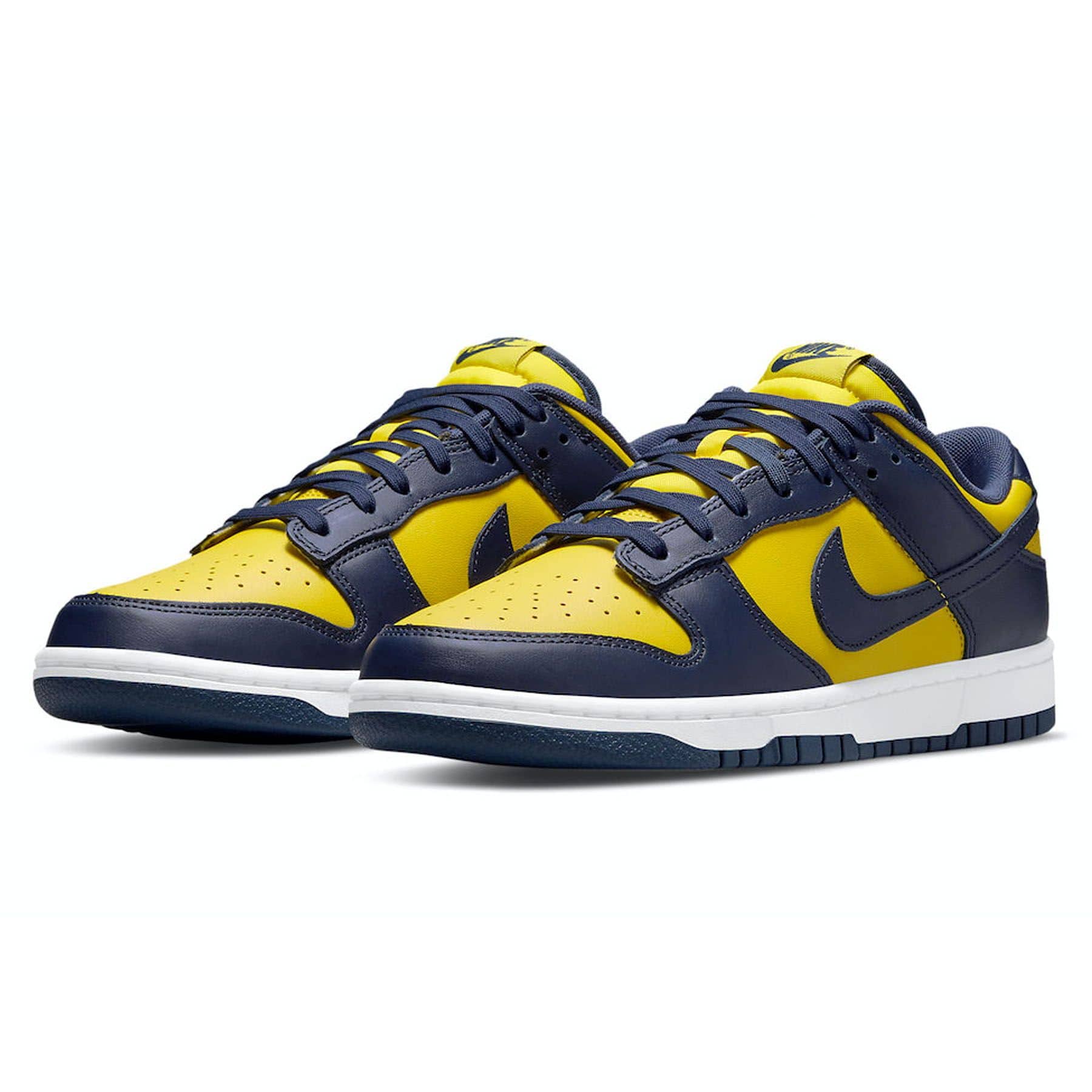 Nike Dunk Low ‘Michigan’ 2021