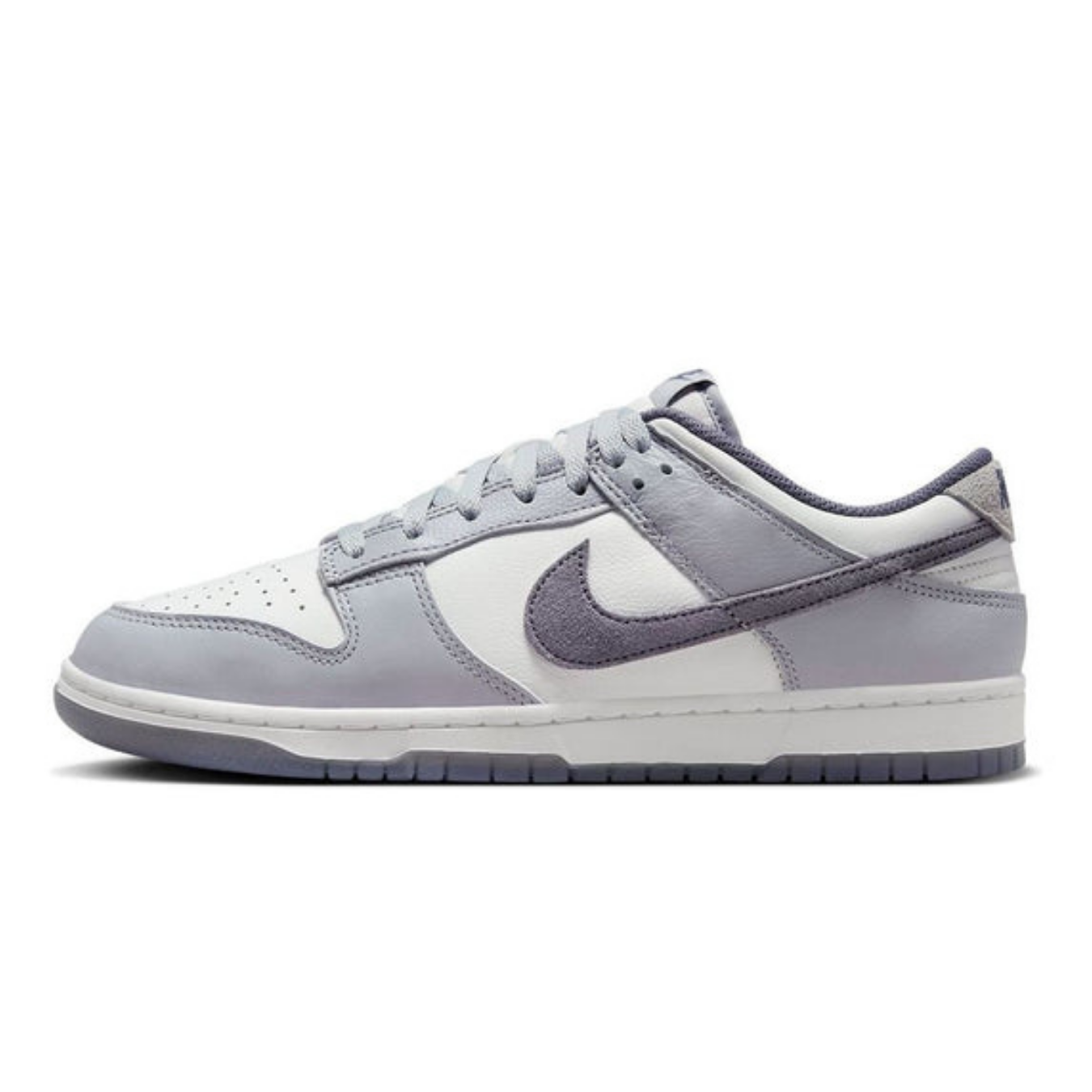 Nike Dunk Low SE ‘Light Carbon’