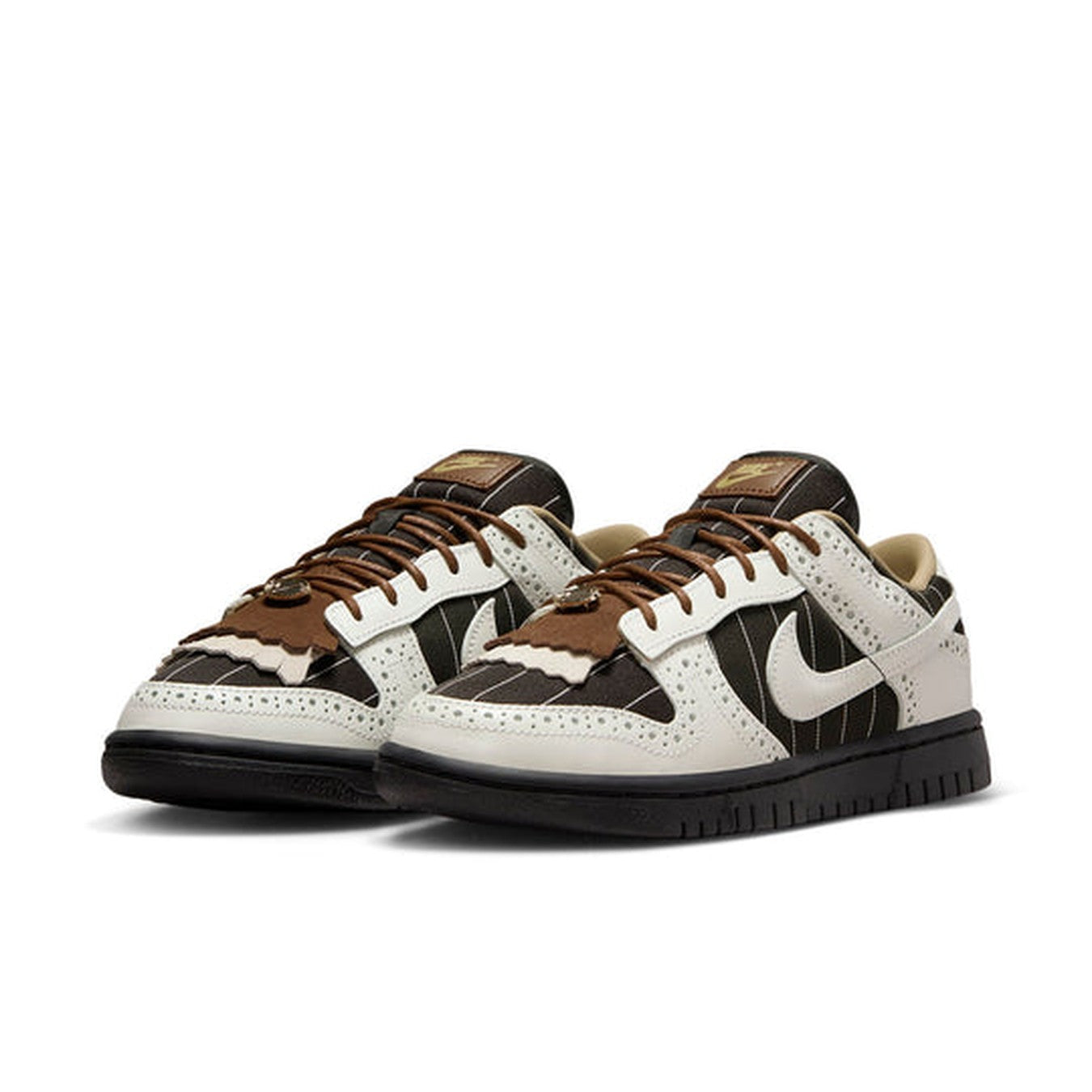 Nike Dunk Low ‘Summit White and Cacao Wow’