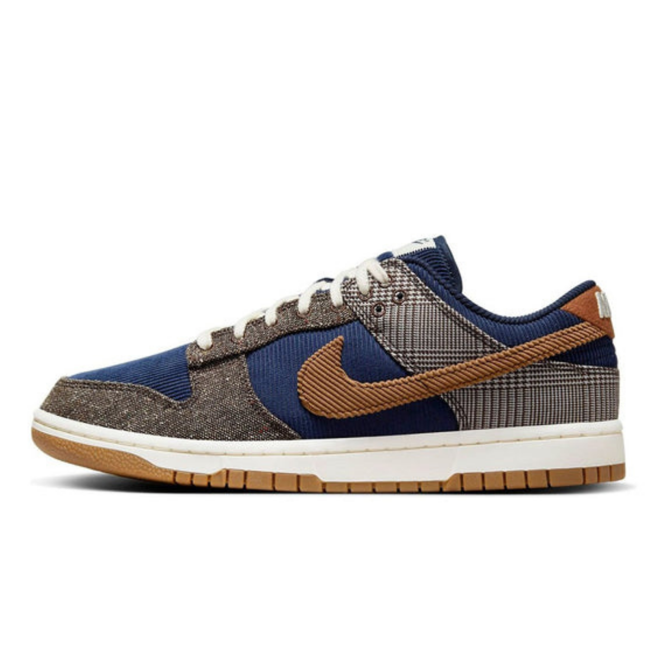Nike Dunk Low ‘Tweed Corduroy’