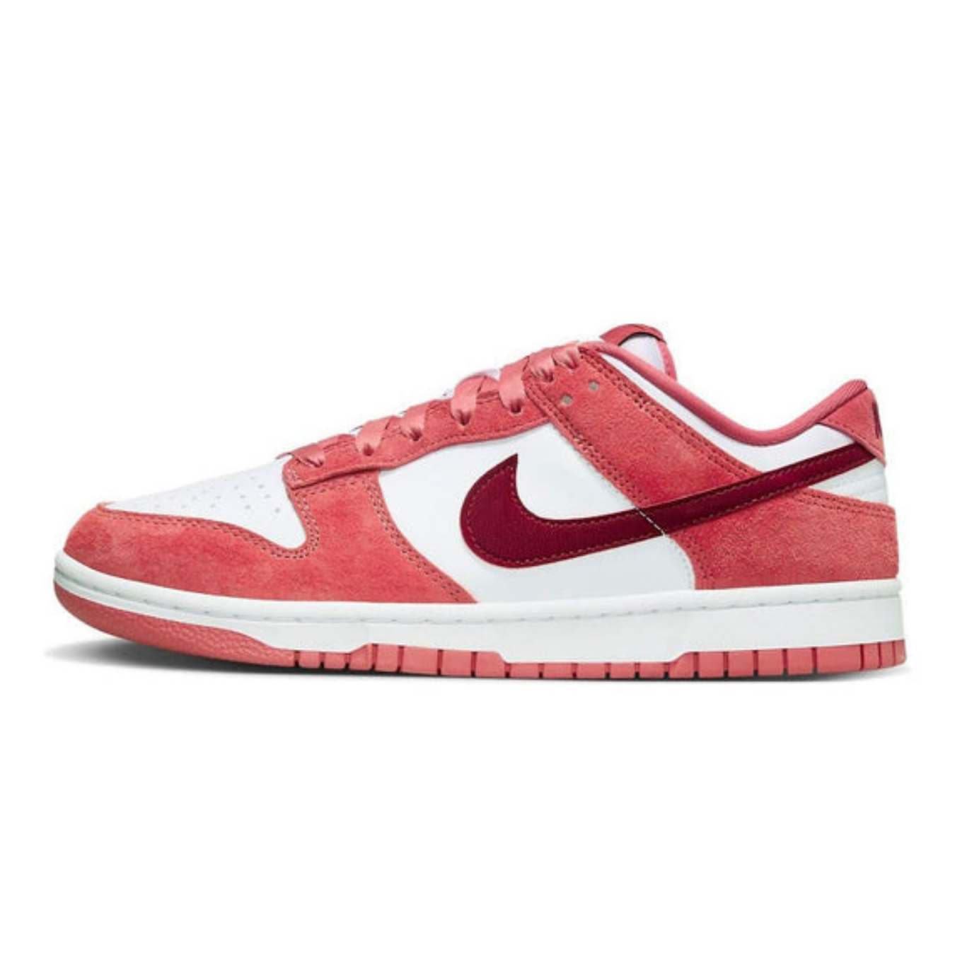 Nike Dunk Low ‘Valentines Day’