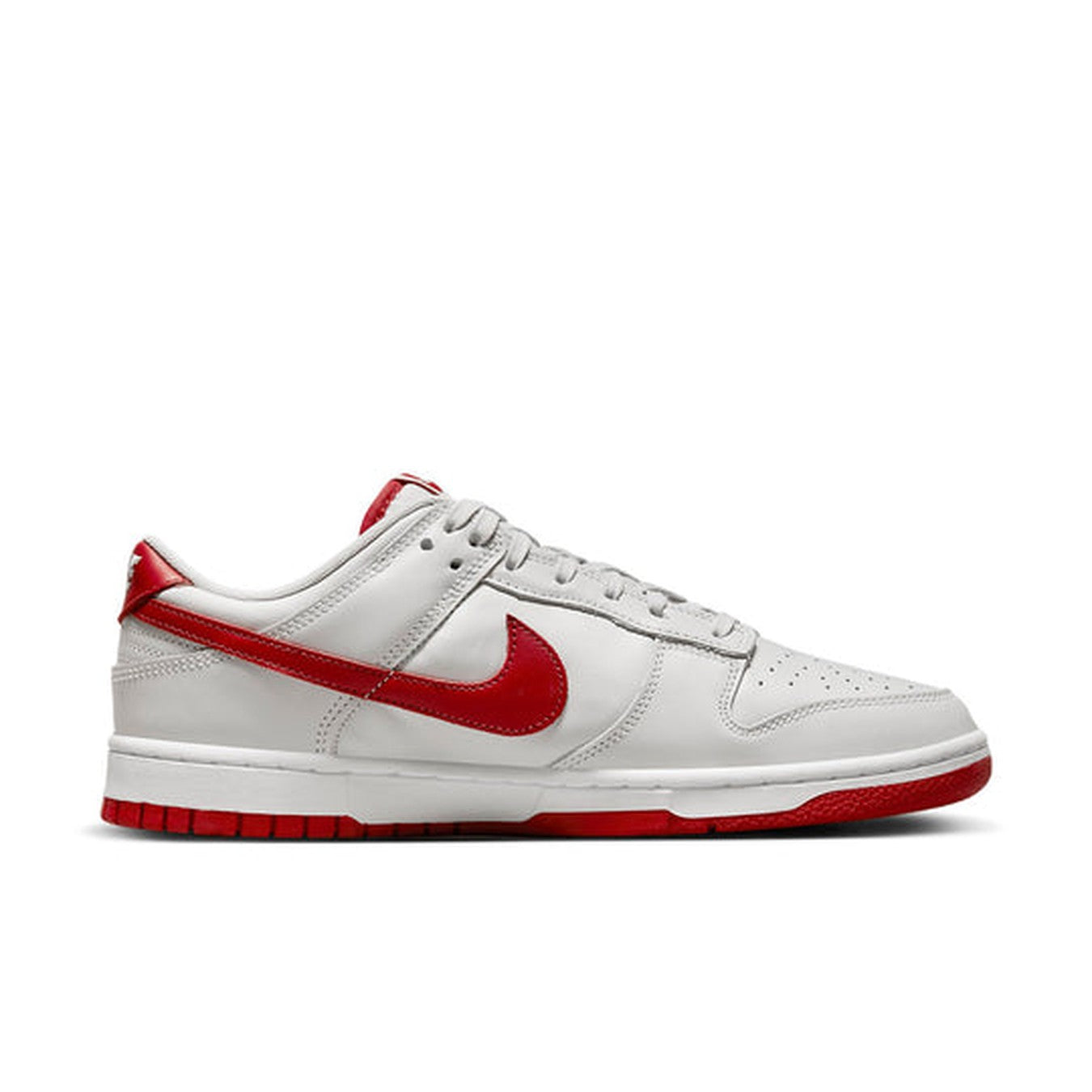 Nike Dunk Low ‘Vast Grey Varsity Red’
