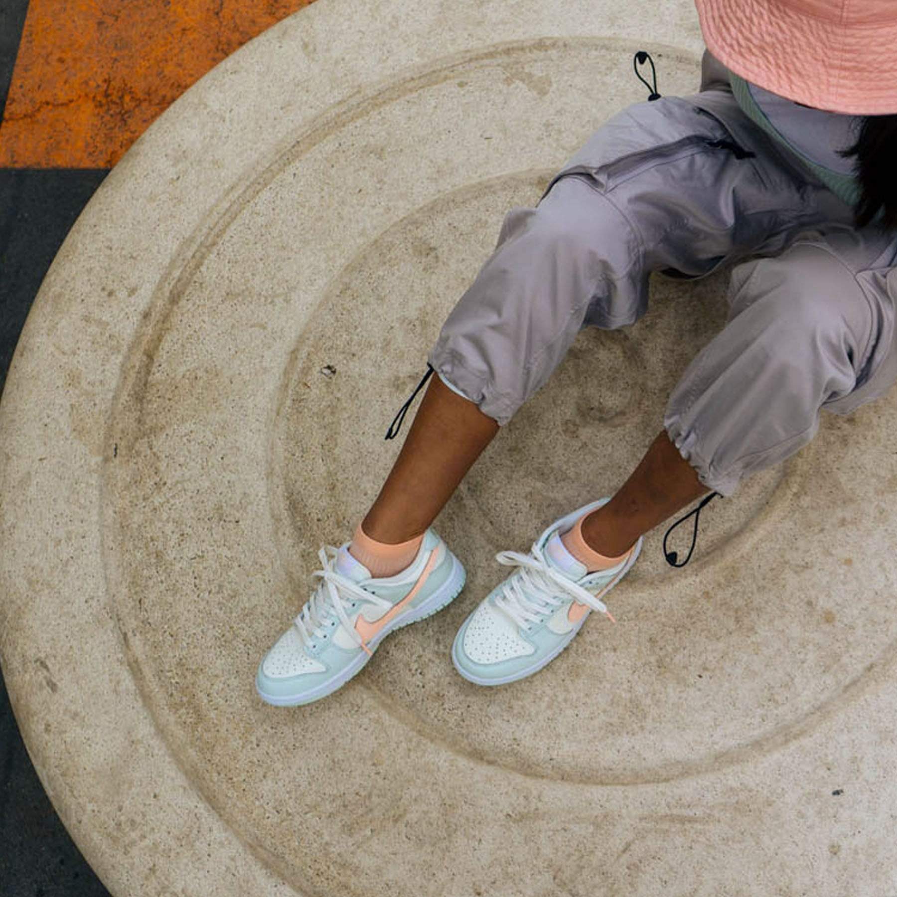 Nike Dunk Low Wmns ‘Barely Green’