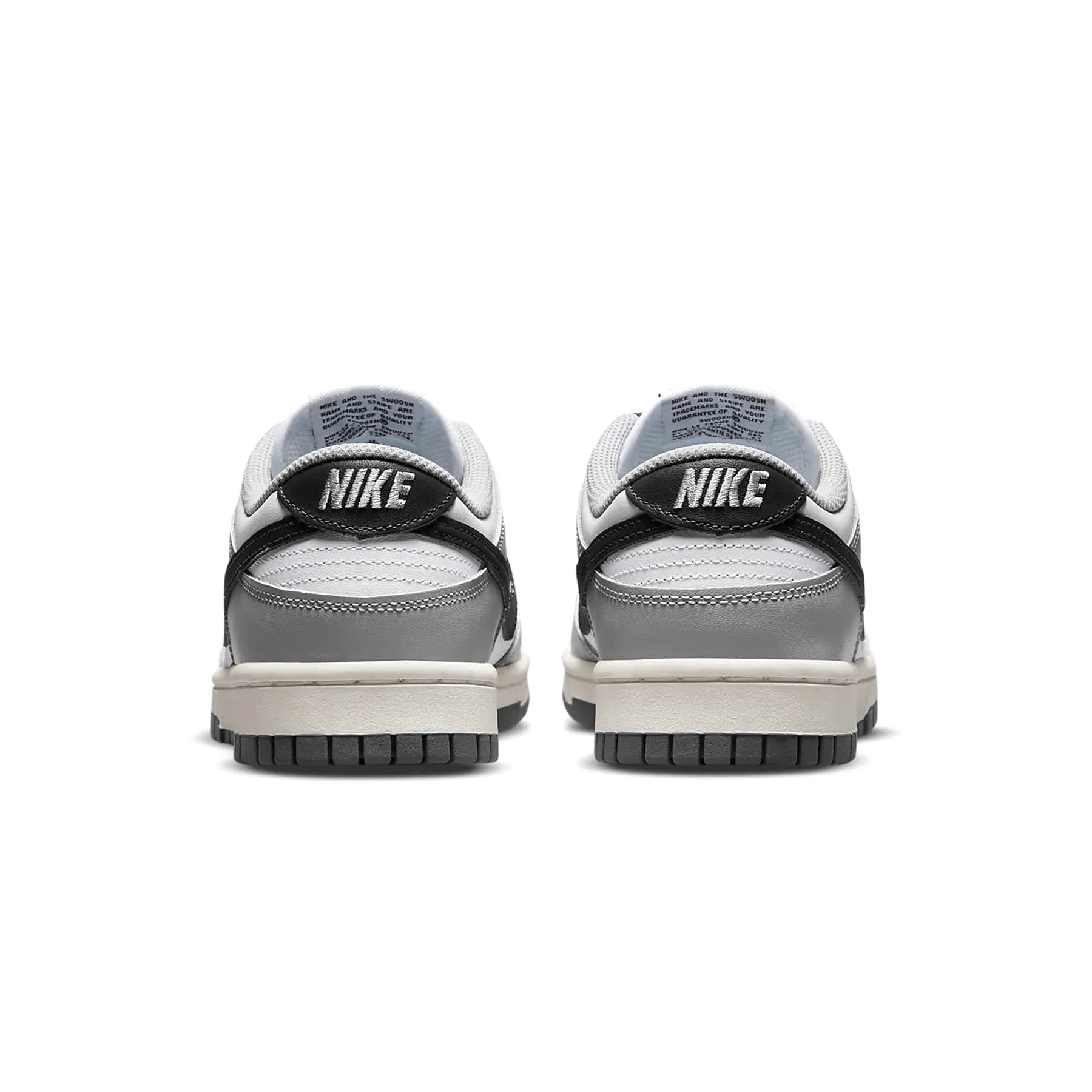 Nike Dunk Low Wmns ‘Light Smoke Grey’