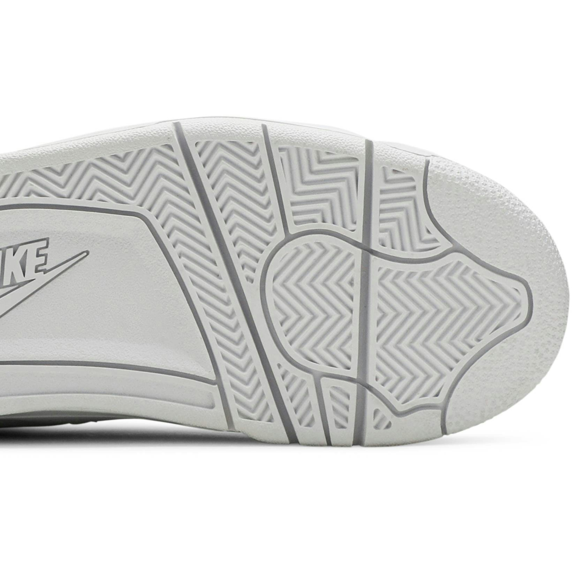 Nike Flight Legacy ‚Triple White‘ BQ4212-101