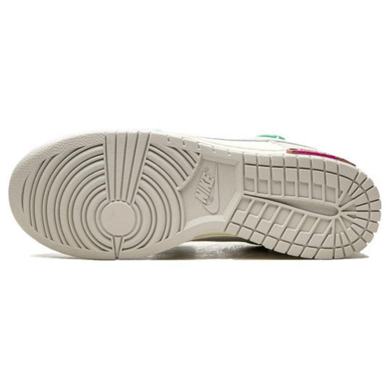 Off-White x Nike Dunk Low ‘Lot 04 of 50’