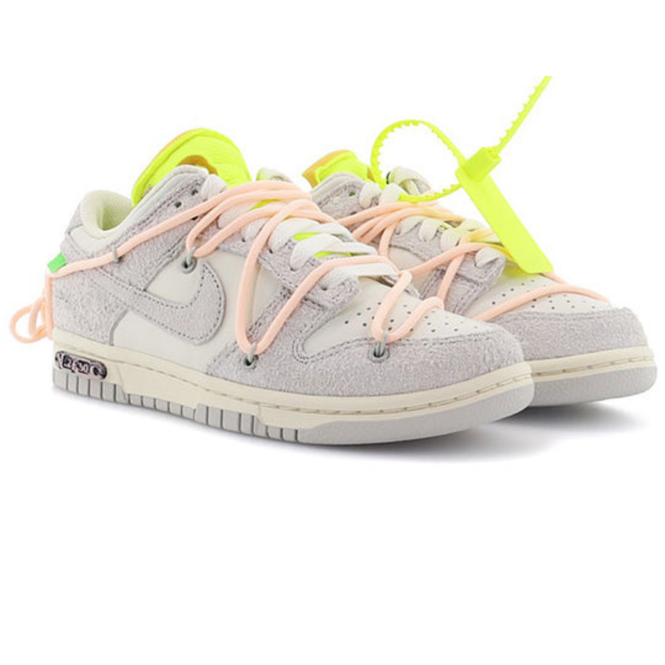 Off-White x Nike Dunk Low ‘Lot 12 of 50’