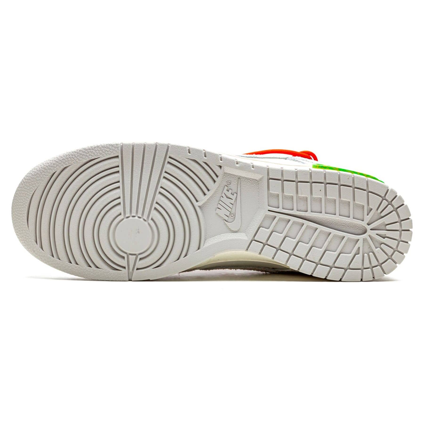 Off-White x Nike Dunk Low ‘Lot 13 of 50’