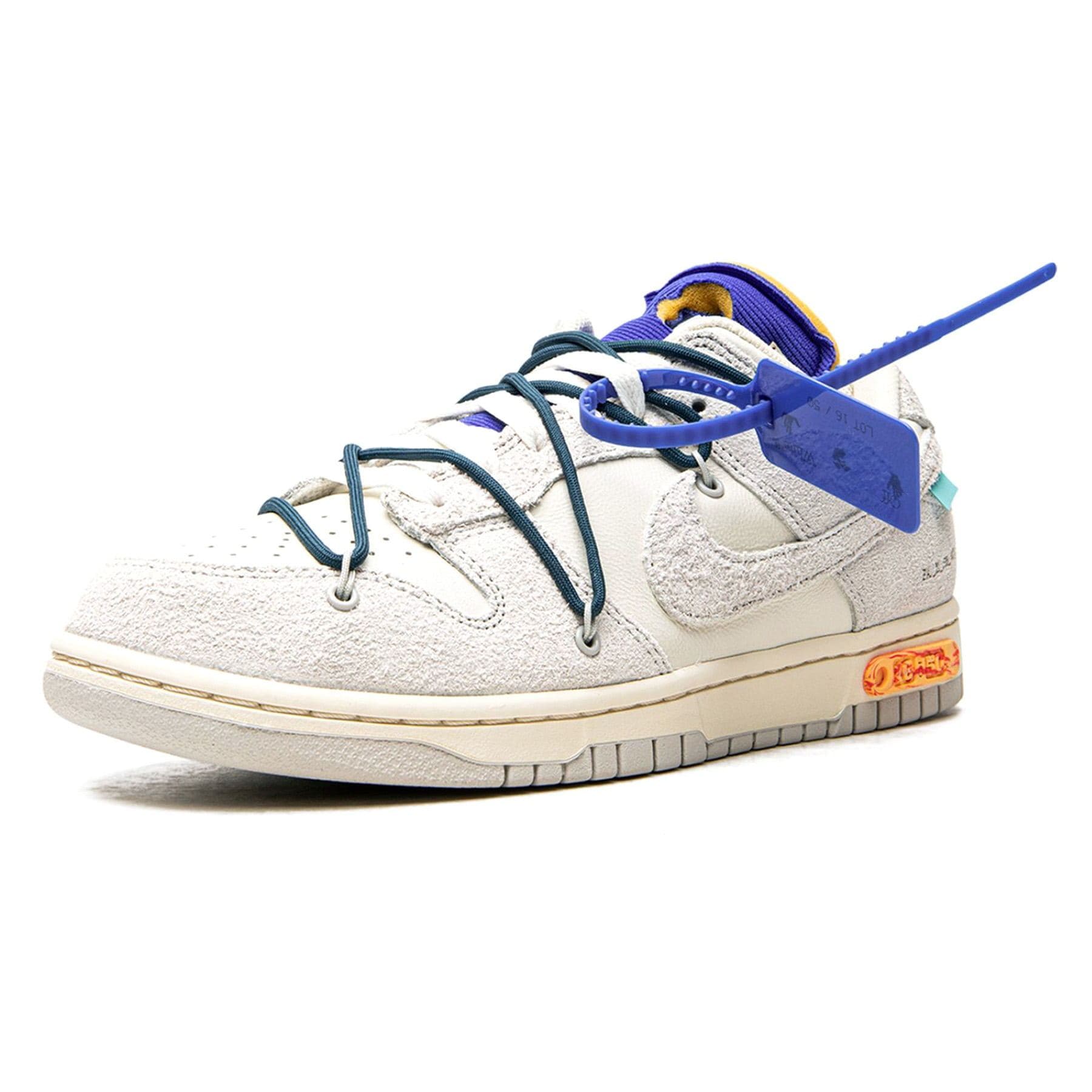 Off-White x Nike Dunk Low ‘Lot 16 of 50’