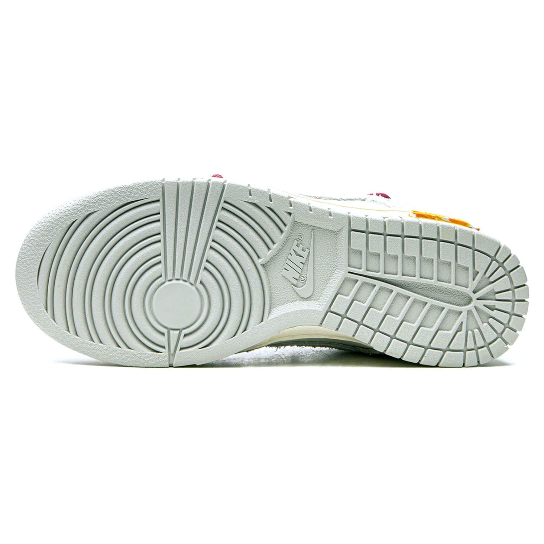 Off-White x Nike Dunk Low ‘Lot 35 of 50’