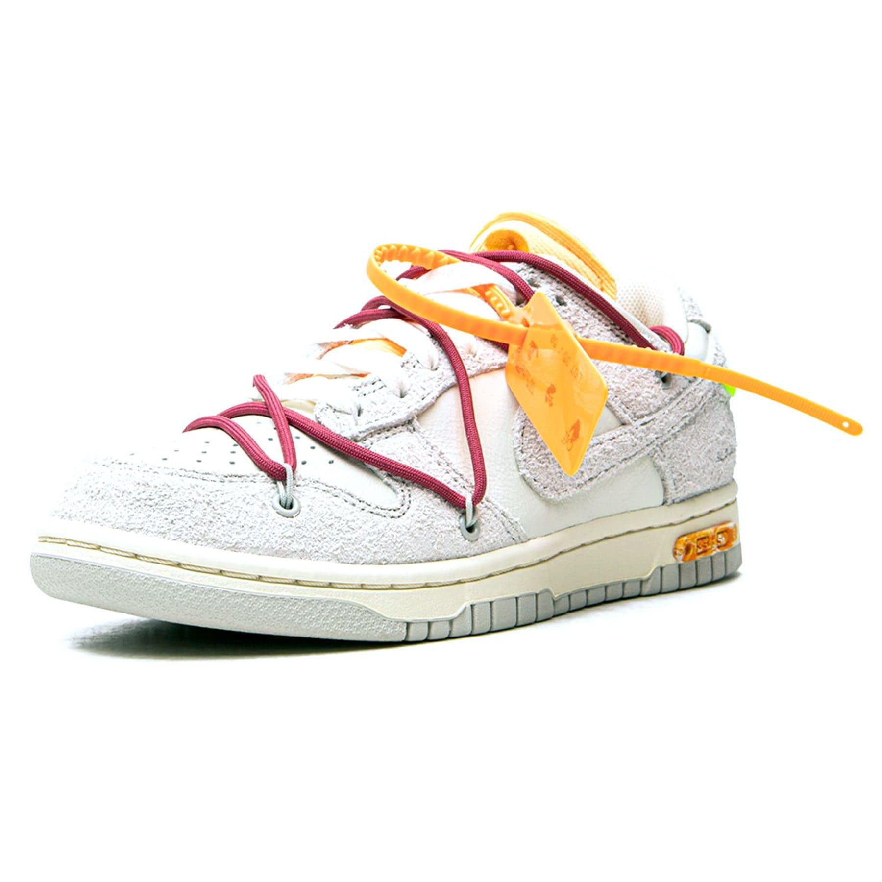 Off-White x Nike Dunk Low ‘Lot 35 of 50’