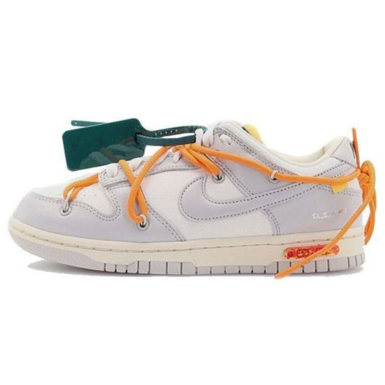 Off-White x Nike Dunk Low ‘Lot 44 of 50’