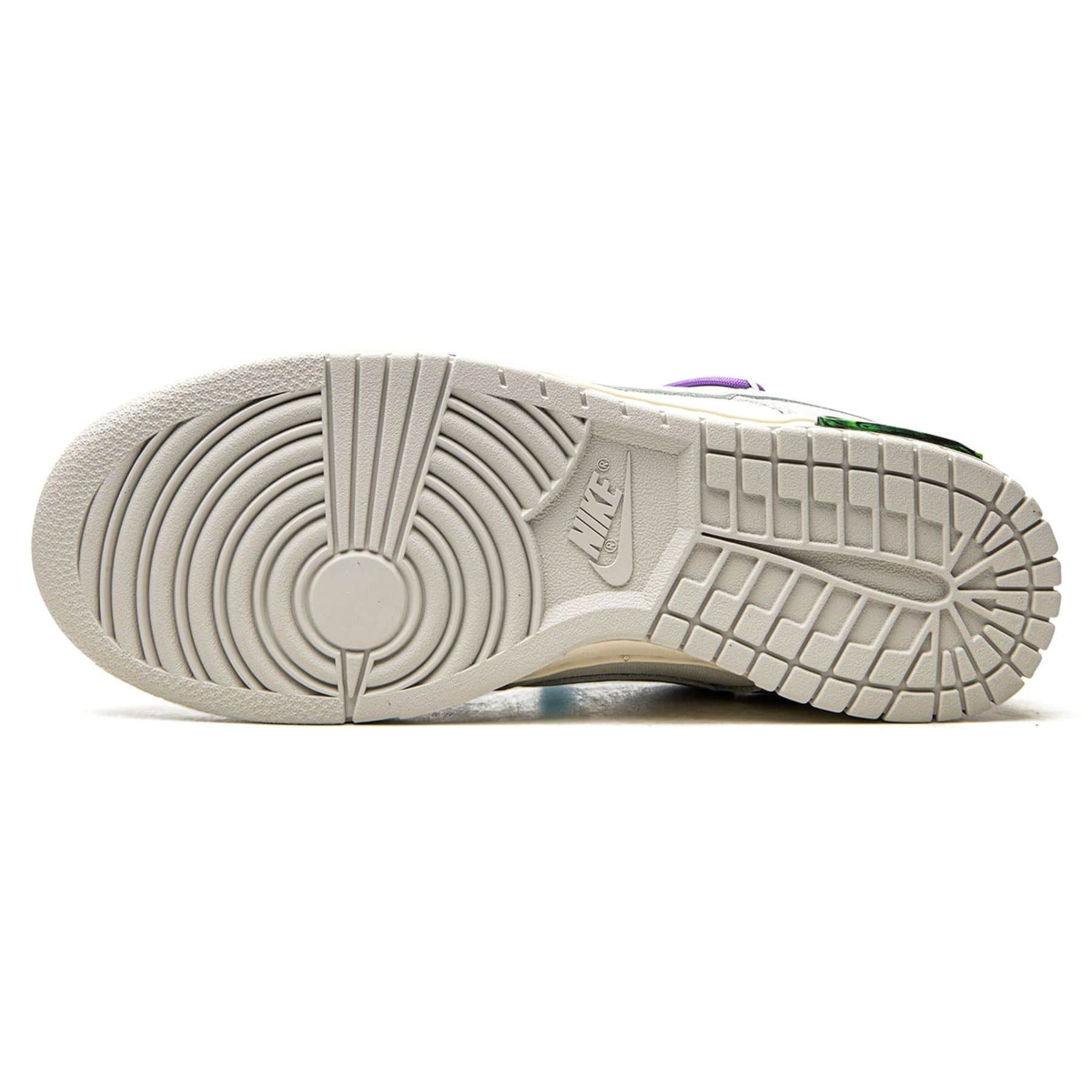 Off-White x Nike Dunk Low ‘Lot 47 of 50’