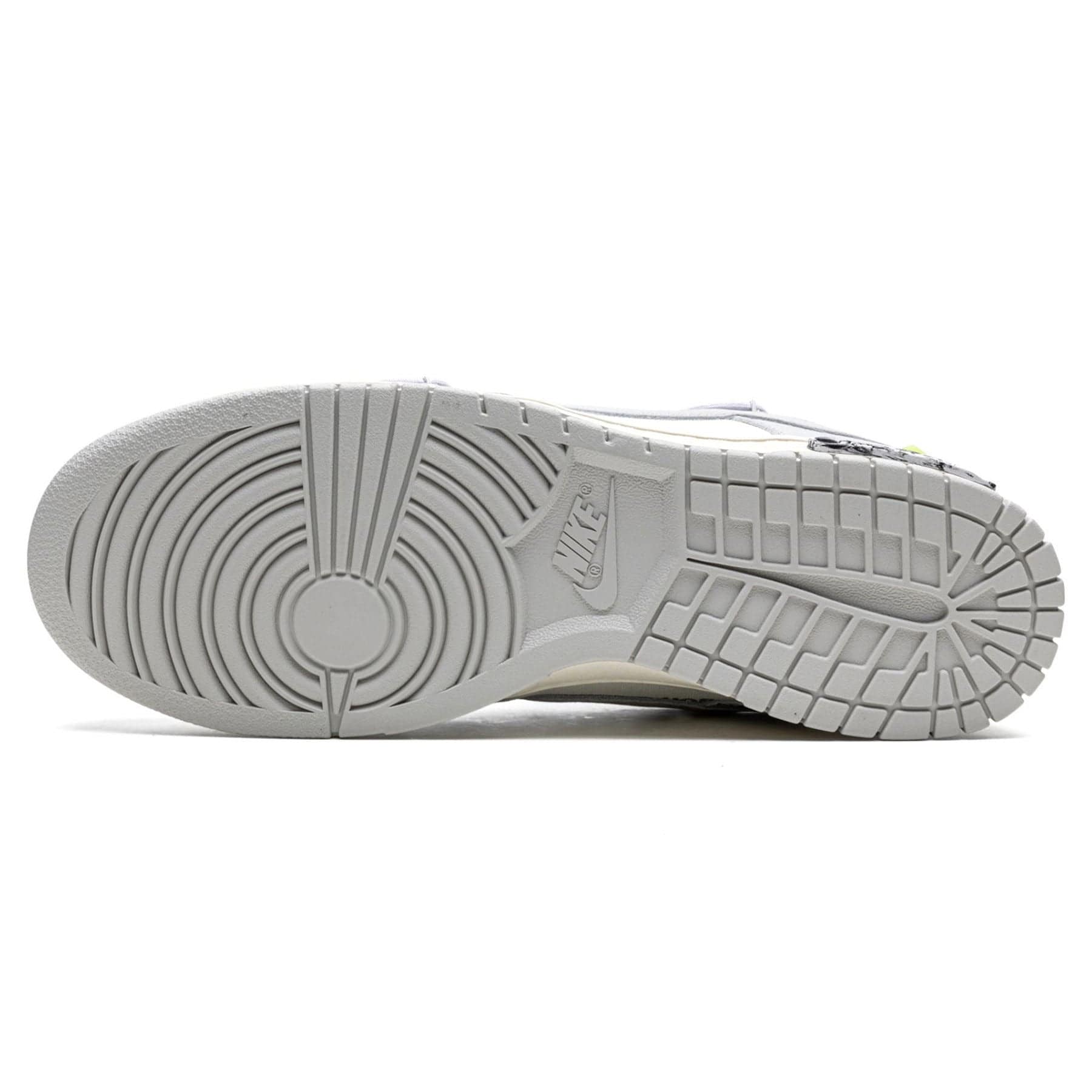 Off-White x Nike Dunk Low ‘Lot 49 of 50’