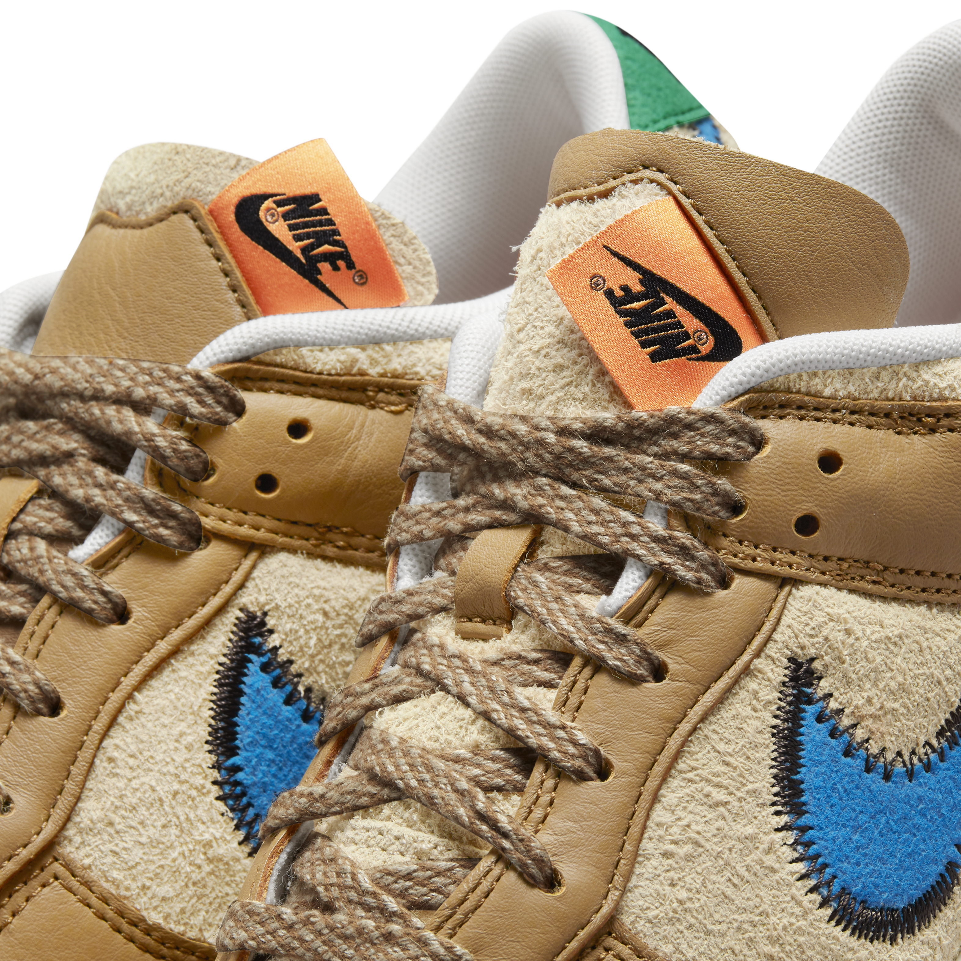 size? x Nike Dunk Low Dark Driftwood DO6712-200 IGFul