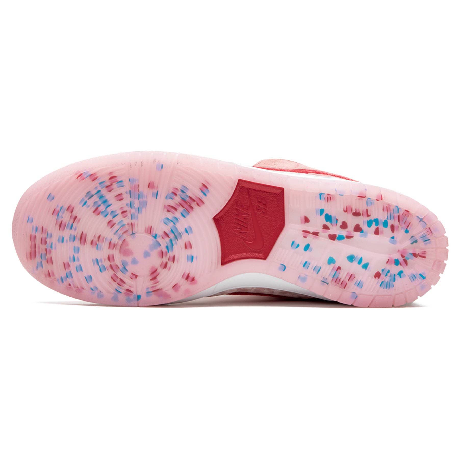 StrangeLove x Nike Dunk Low SB ‘Valentine’s Day’