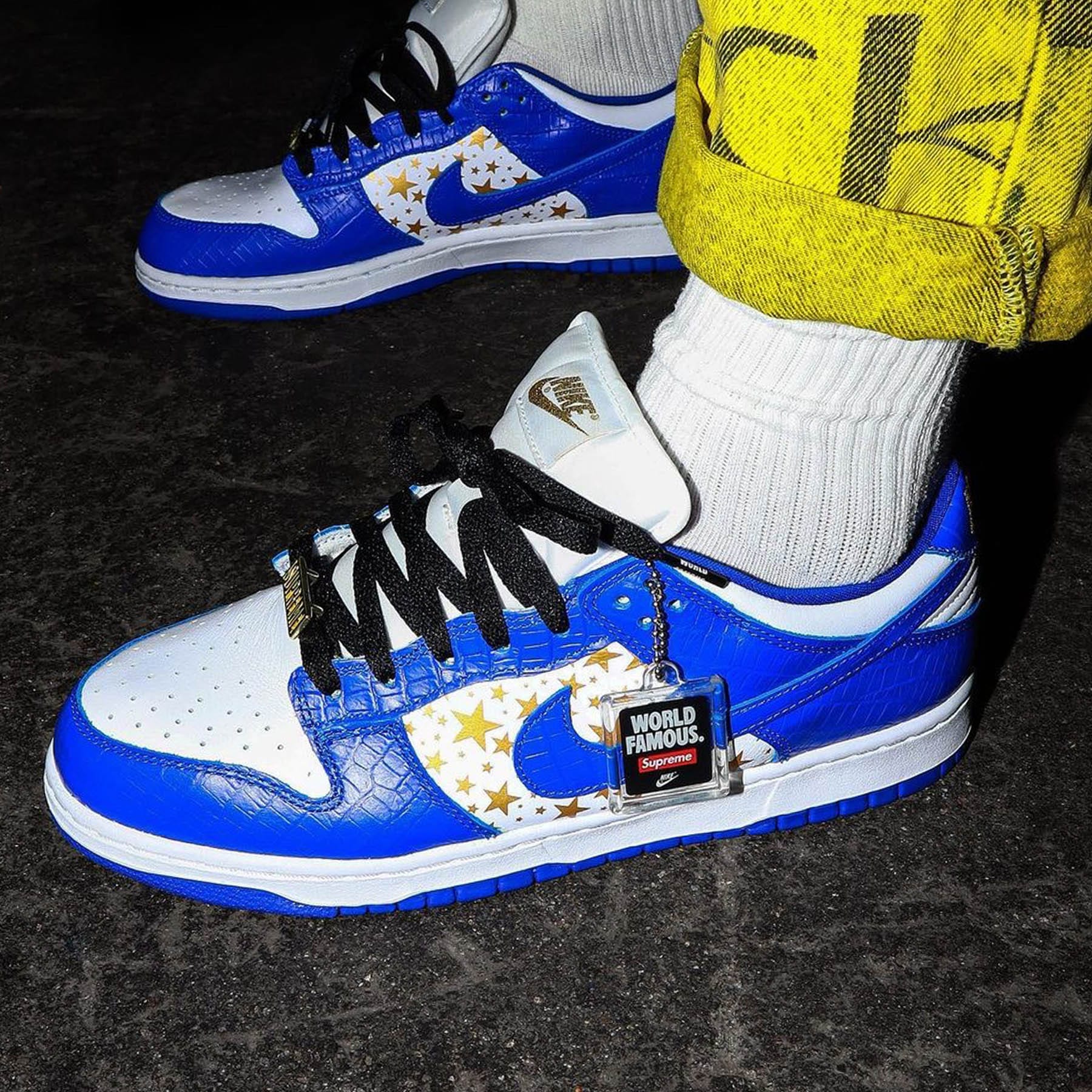 Supreme x Nike Dunk Low OG SB QS ‘Hyper Royal’