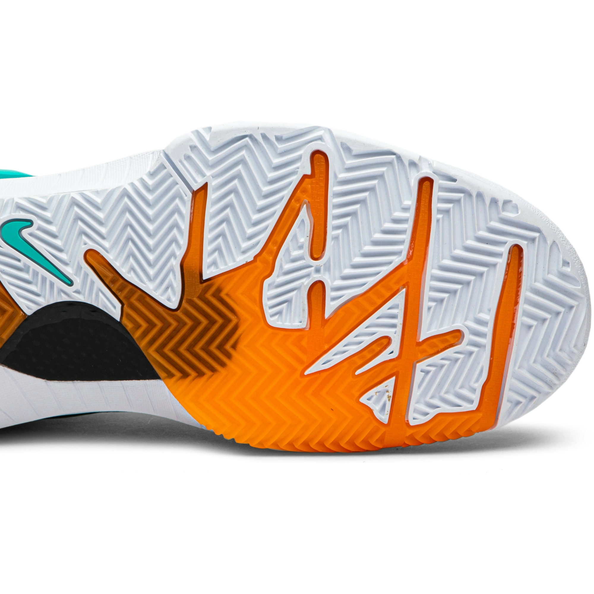 UNDEFEATED x Nike Kobe 4 Protro Hyper Jade CQ3869-300 IGFul