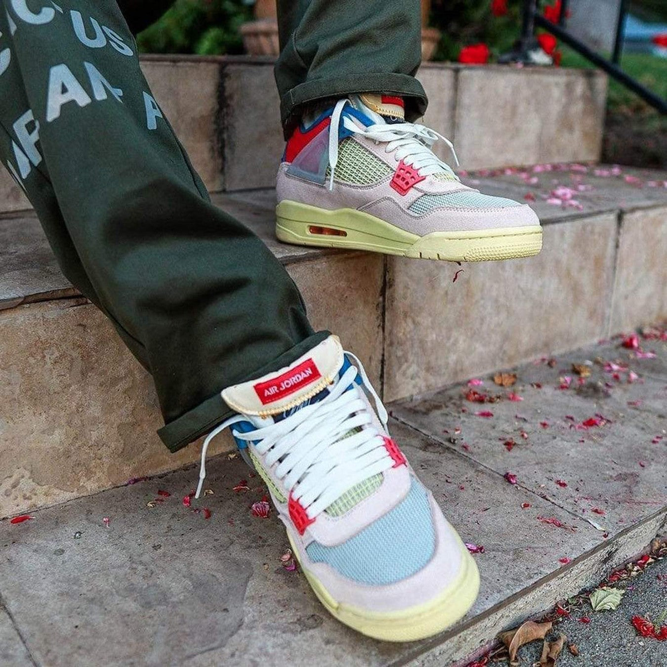 Union LA x Air Jordan 4 Retro ‚Guava Ice‘