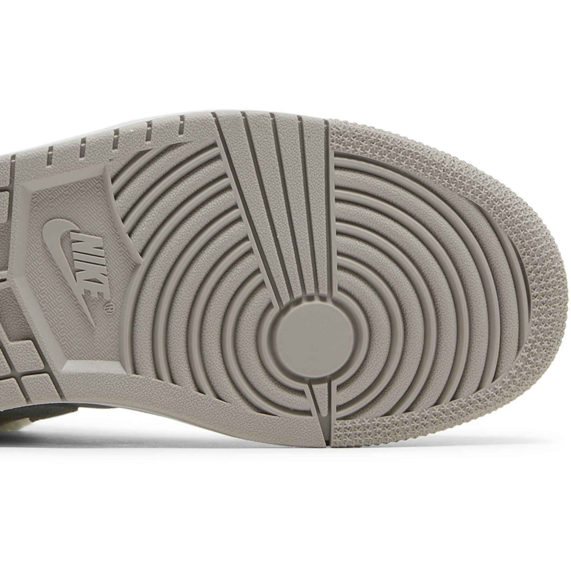 (W) Air Jordan 1 Low SE ‘Sherpa Fleece’ DO0750-002