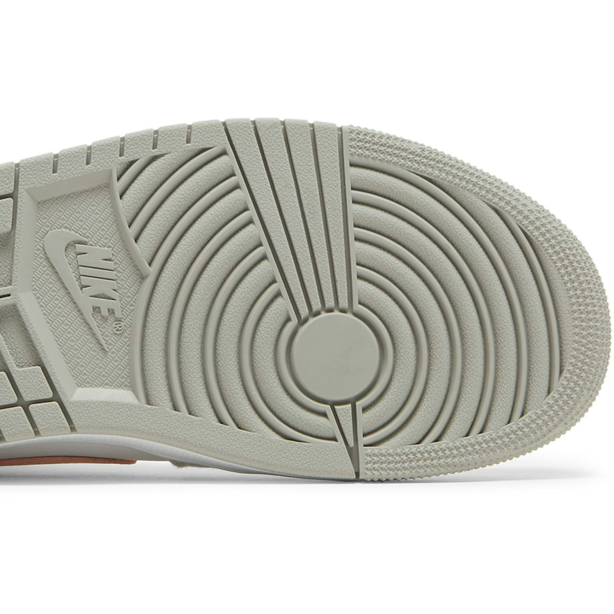 (W) Air Jordan 1 Mid SE White Light Iron Ore DN4045-001 IGFul