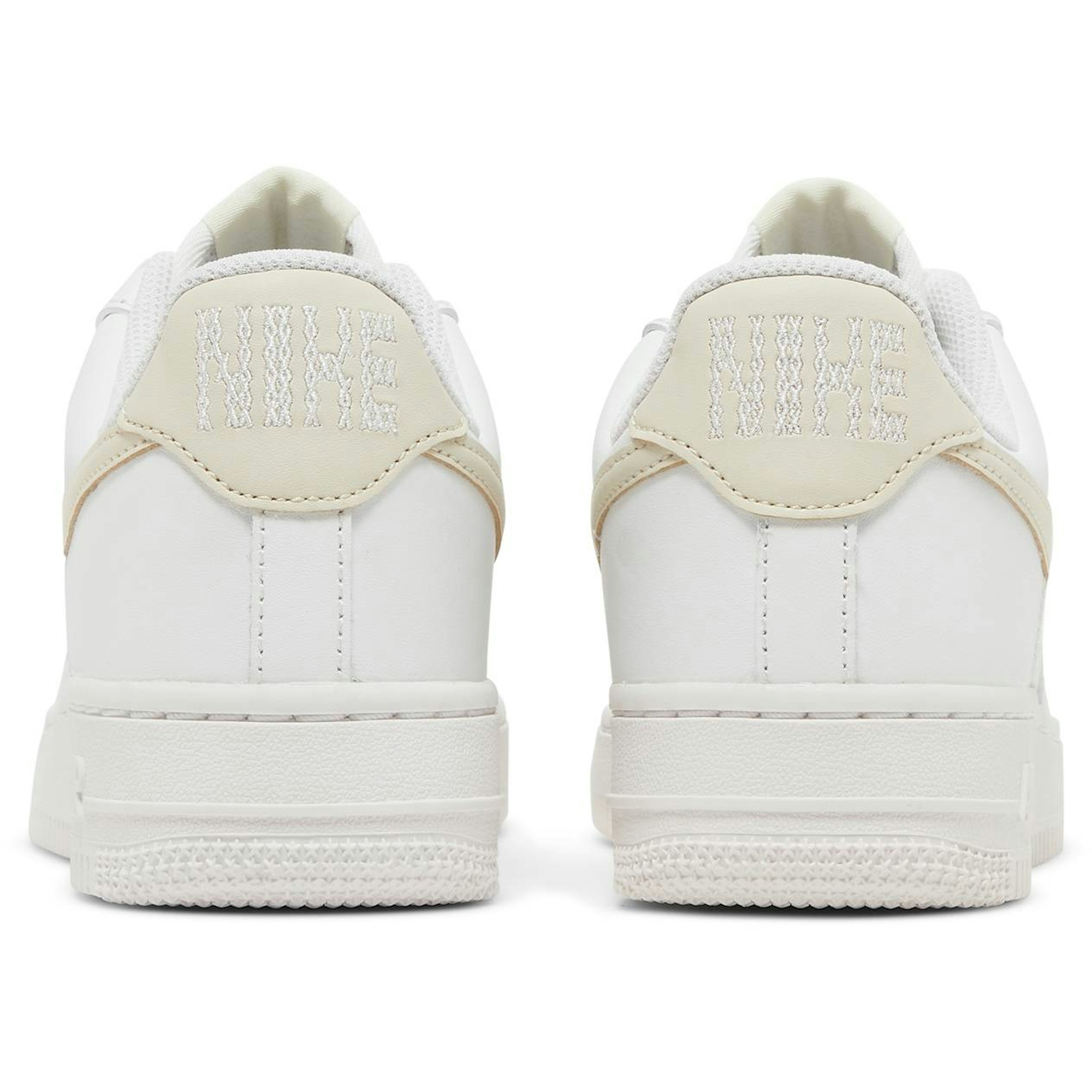 (W) Nike Air Force 1 ’07 ESS ‚Cross Stitch – White Fossil‘ DJ9945-100