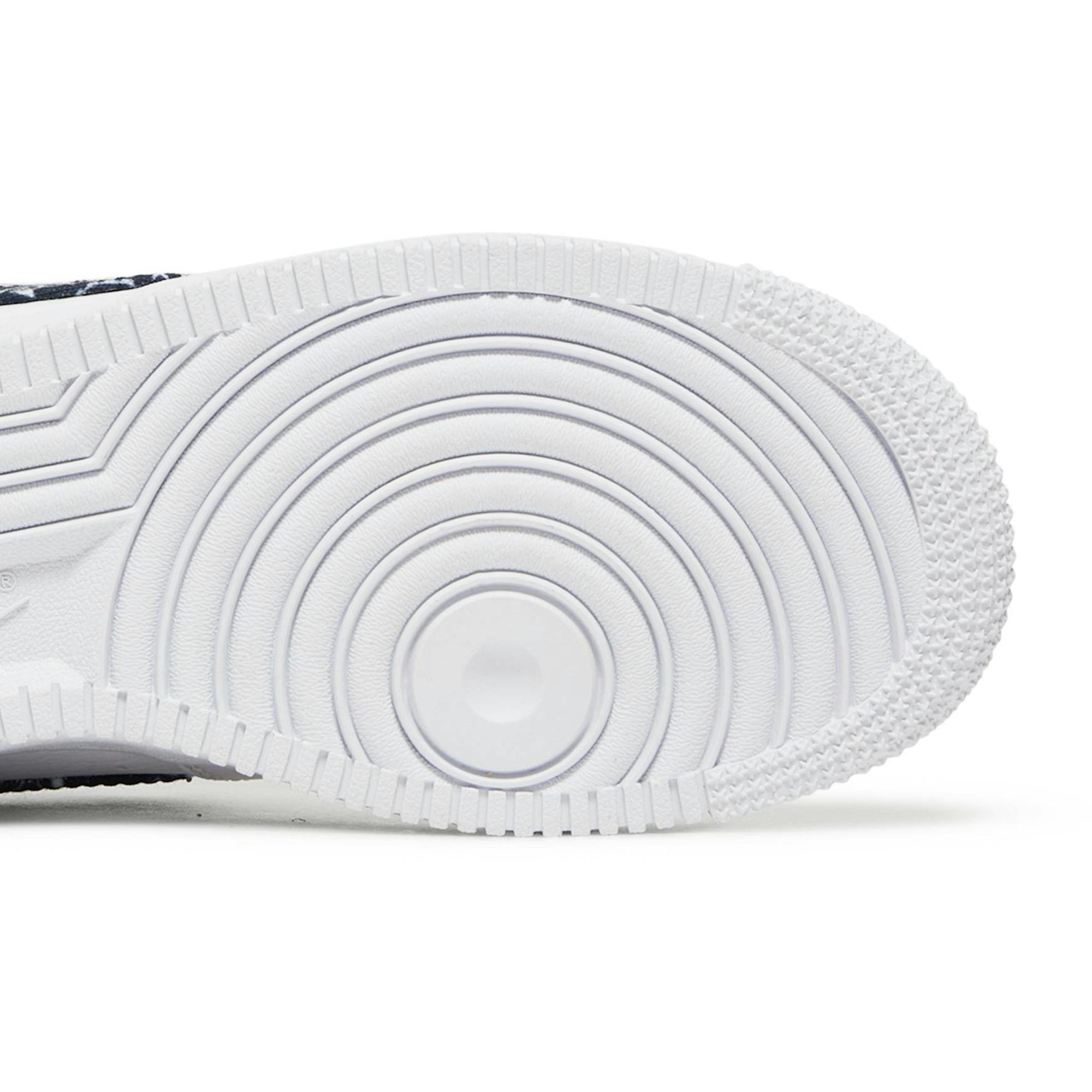 (W) Nike Air Force 1 Low ’07 Essential ‘Black Paisley’ DH4406-101