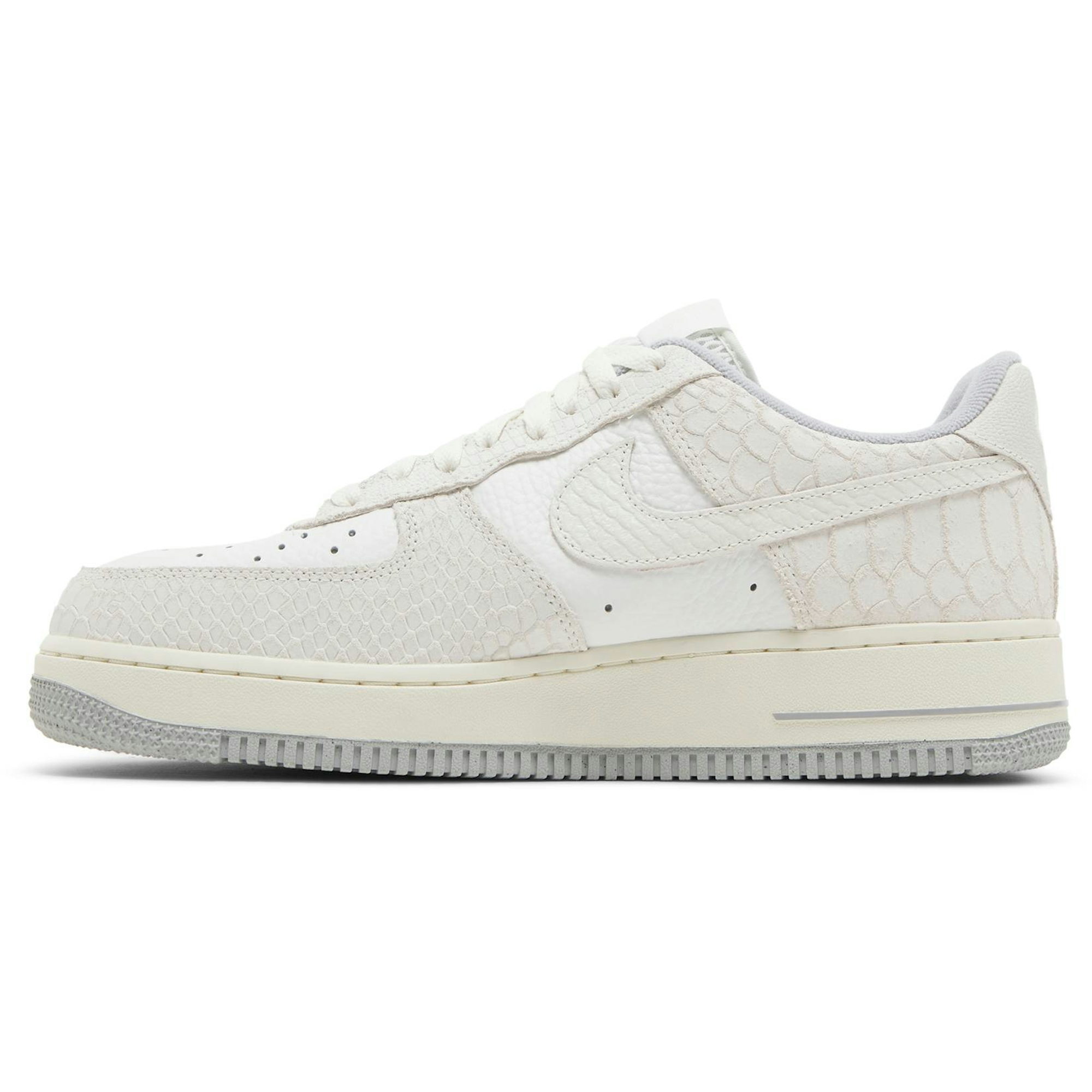 (W) Nike Air Force 1 Low ‘White Python’ DX2678-100