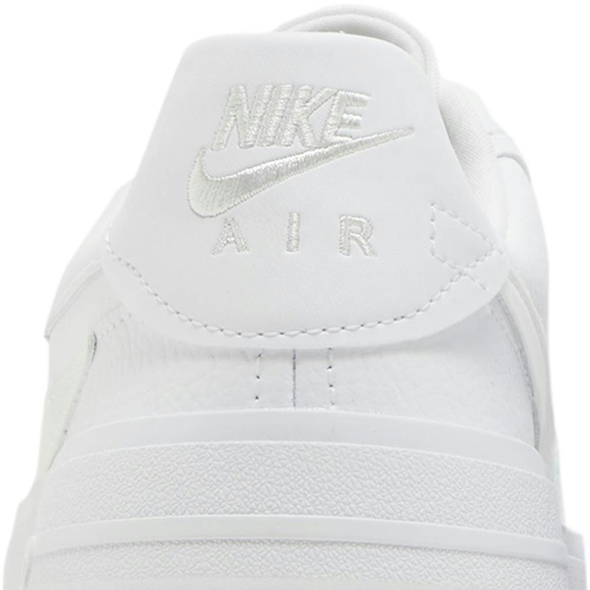 (W) Nike Air Force 1 PLT.AF.ORM ‘Triple White’ DJ9946-100
