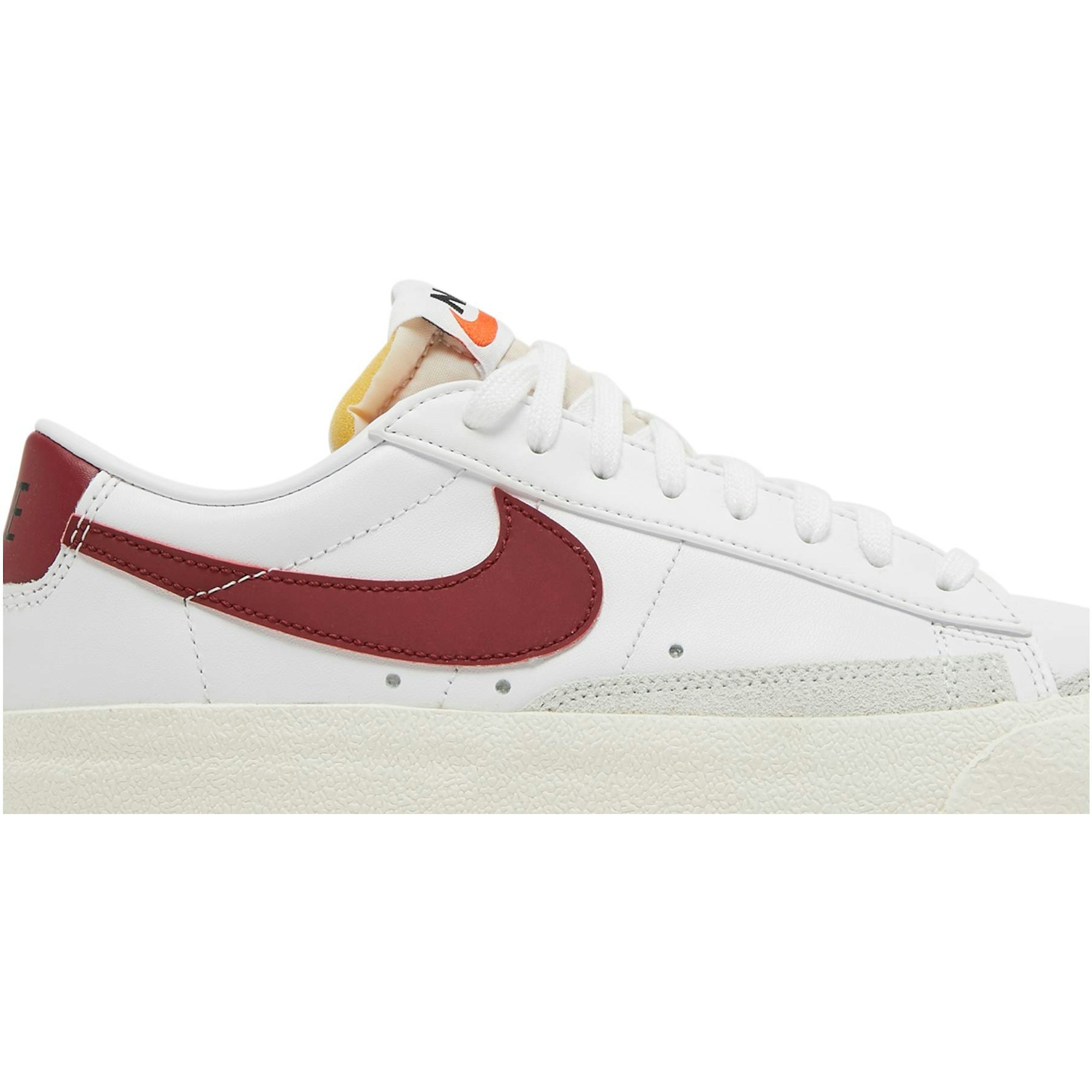 (W) Nike Blazer Low 77 White Team Red DC4769-104 IGFul