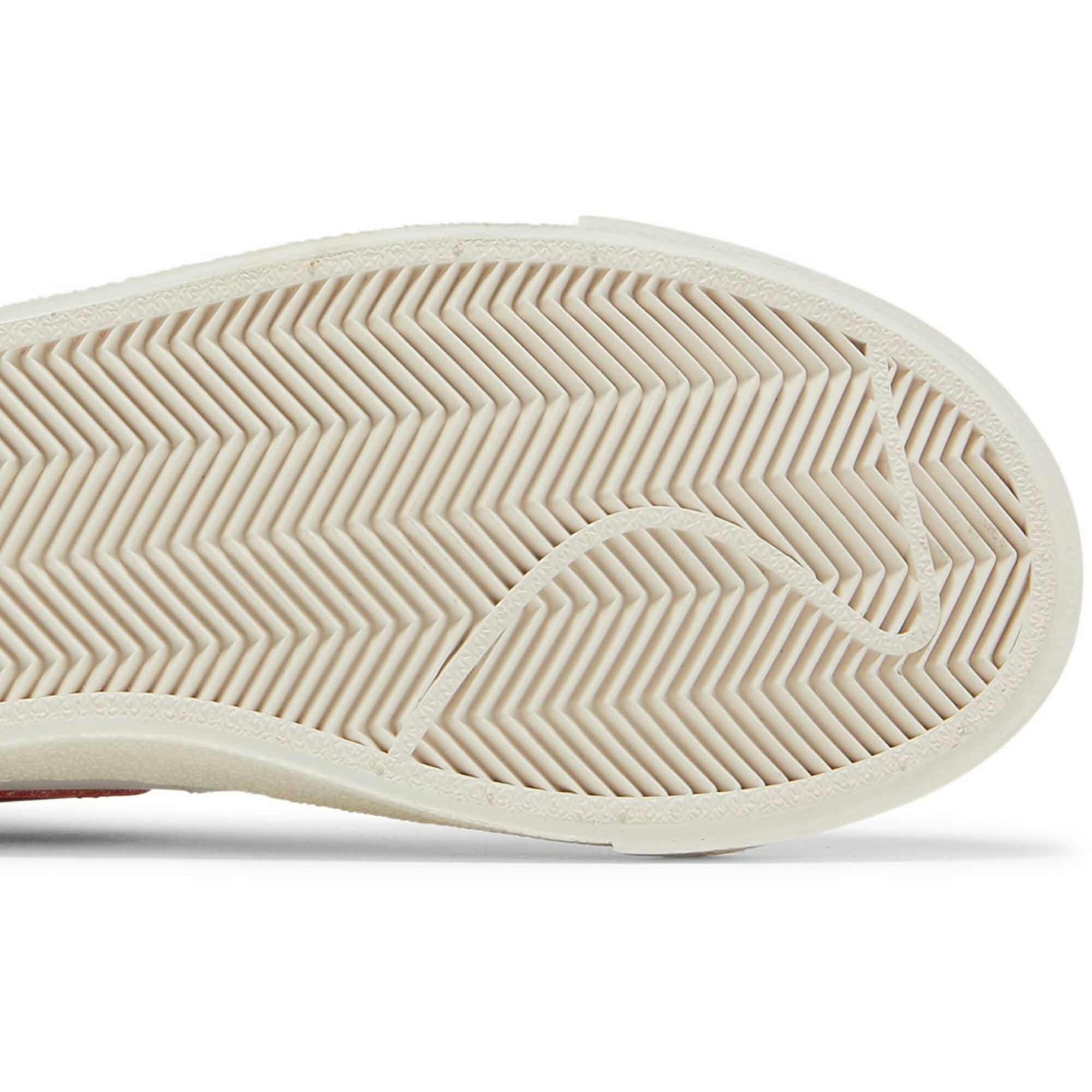 (W) Nike Blazer Low 77 White Team Red DC4769-104 IGFul