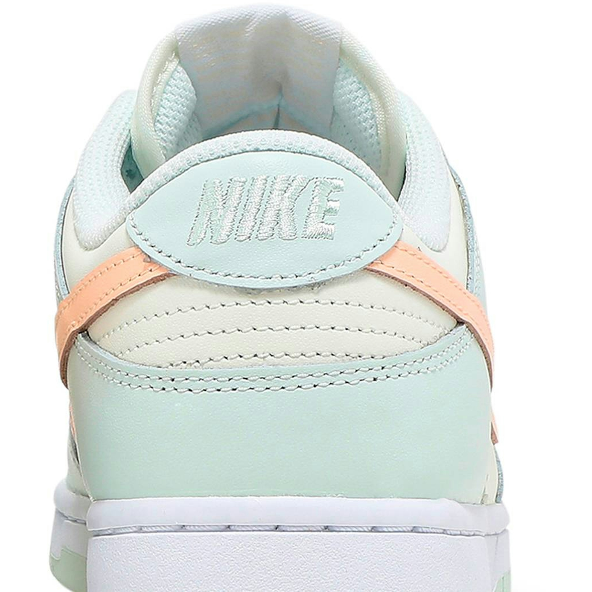 (W) Nike Dunk Low ‘Barely Green’ DD1503-104