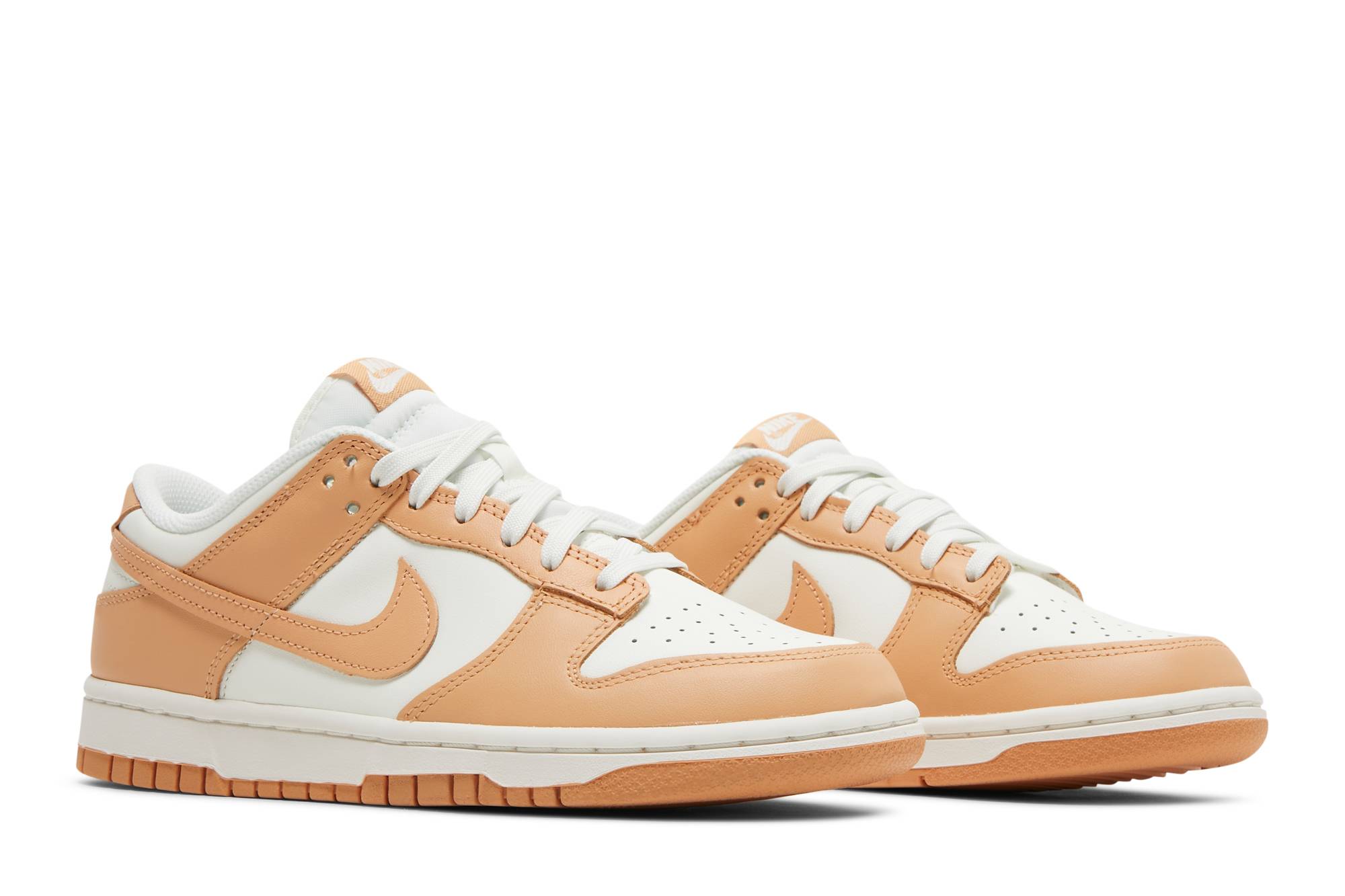 (W) Nike Dunk Low ‚Harvest Moon‘ DD1503-114